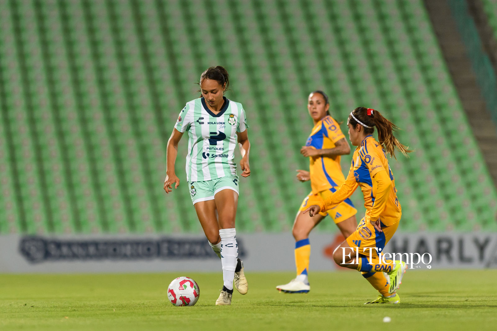 Tigres domina en casa a Santos Laguna femenil