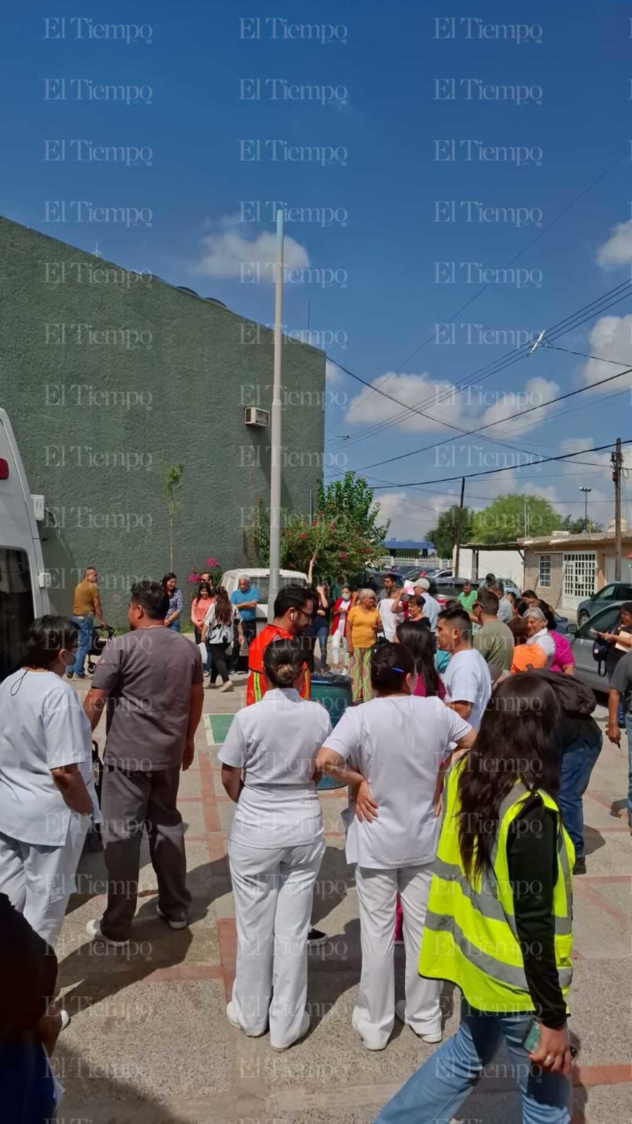 Simulacros en el SAT y evacuación en ISSSTE