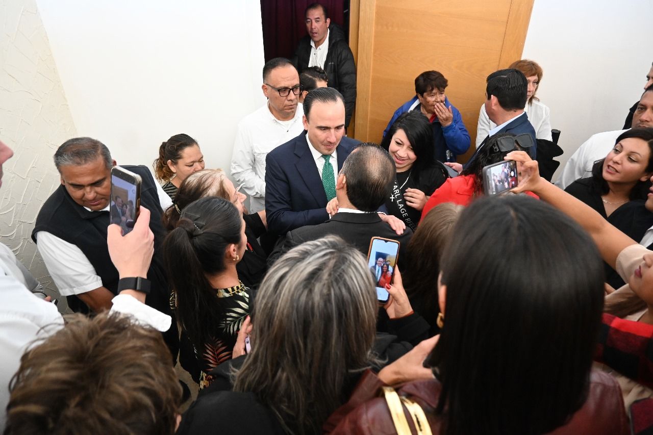 Carlos Villarreal Pérez toma protesta como alcalde de Monclova