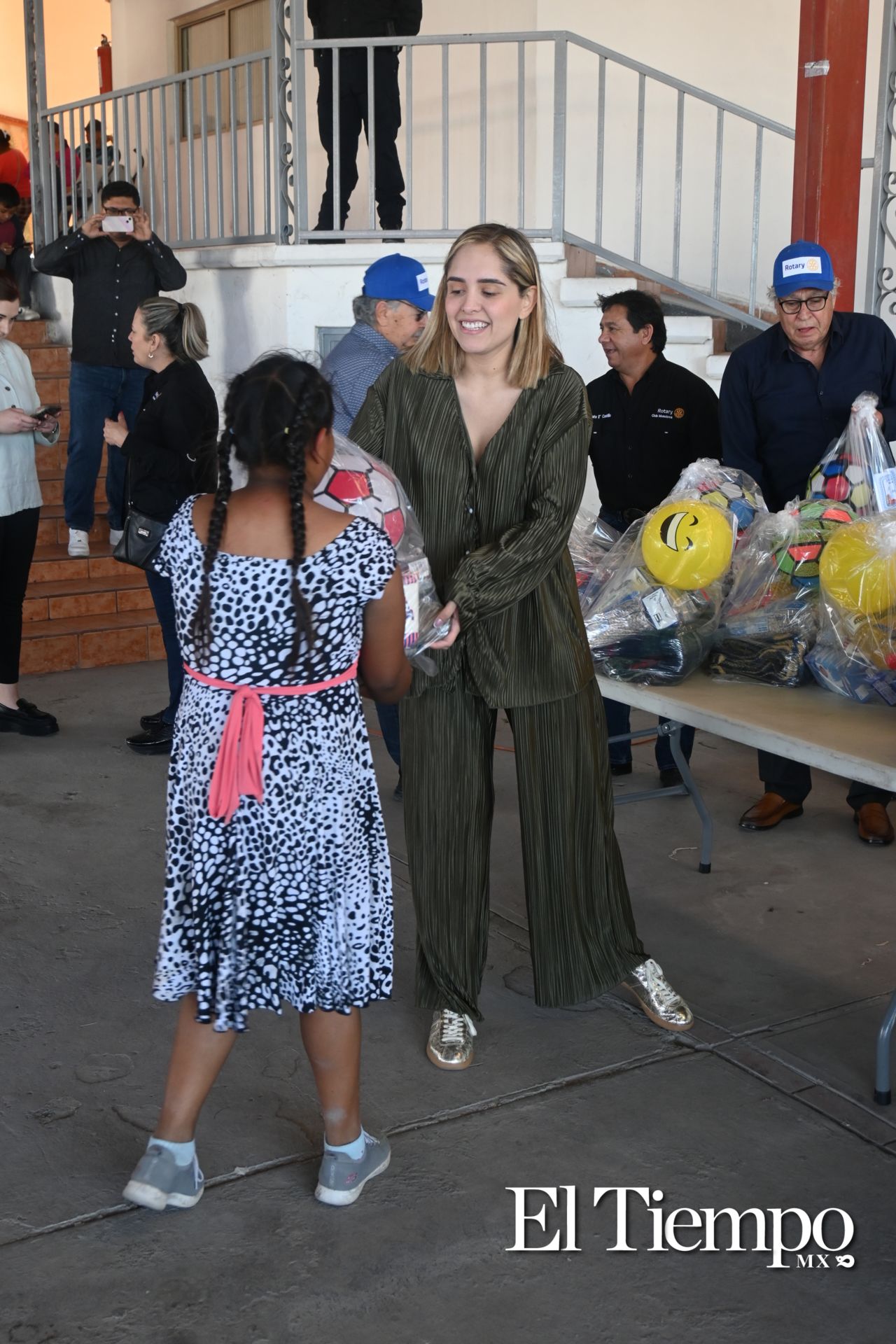  ¡Acción solidaria en el sector oriente! 🎁🎉