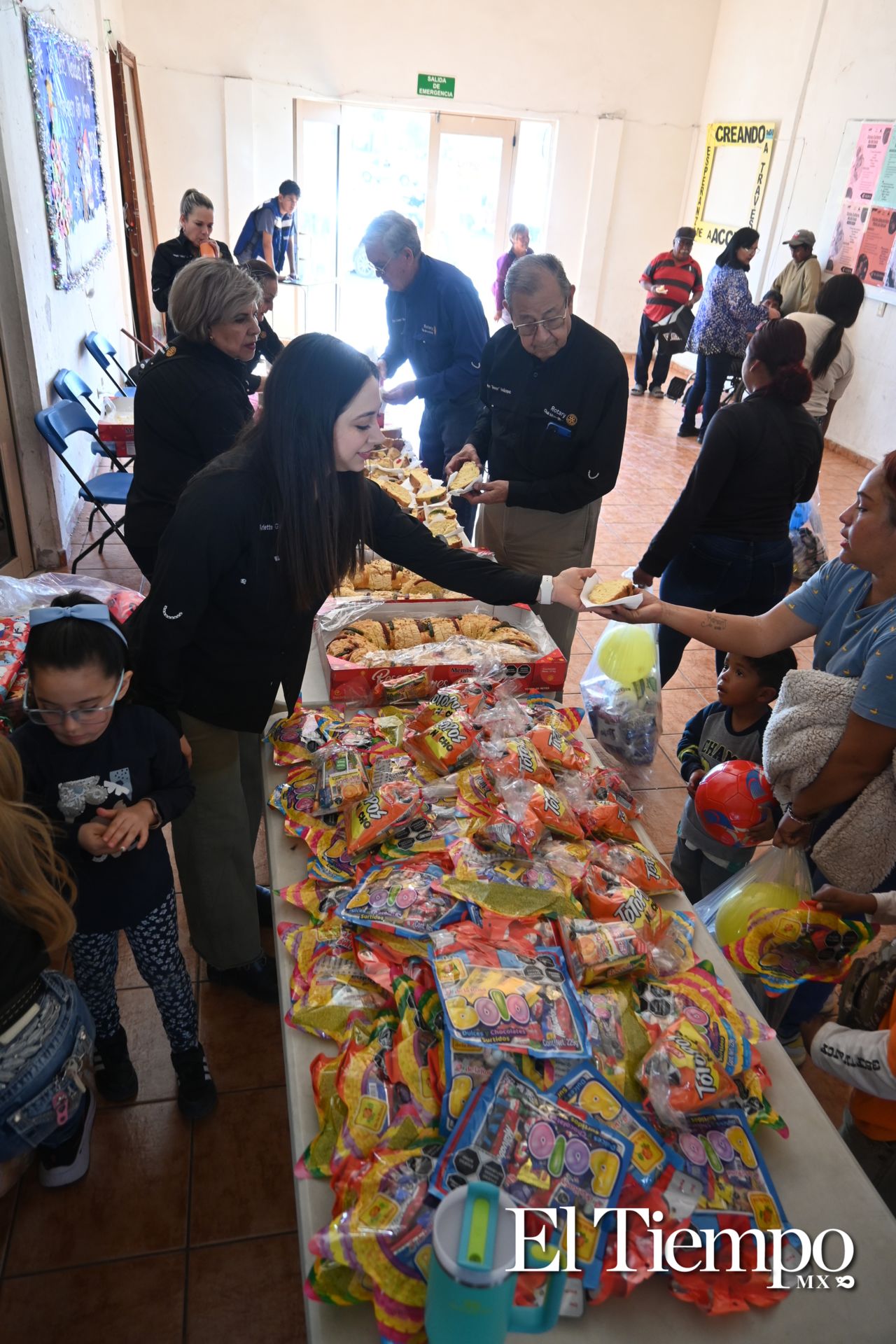  ¡Acción solidaria en el sector oriente! 🎁🎉