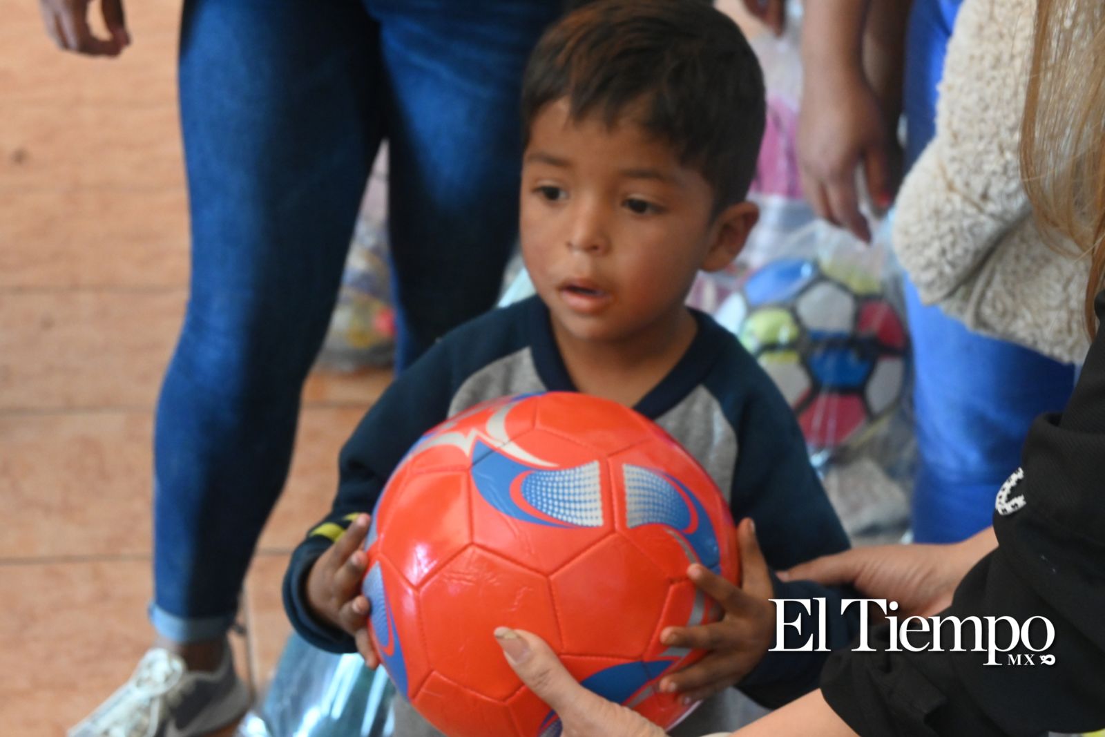  ¡Acción solidaria en el sector oriente! 🎁🎉