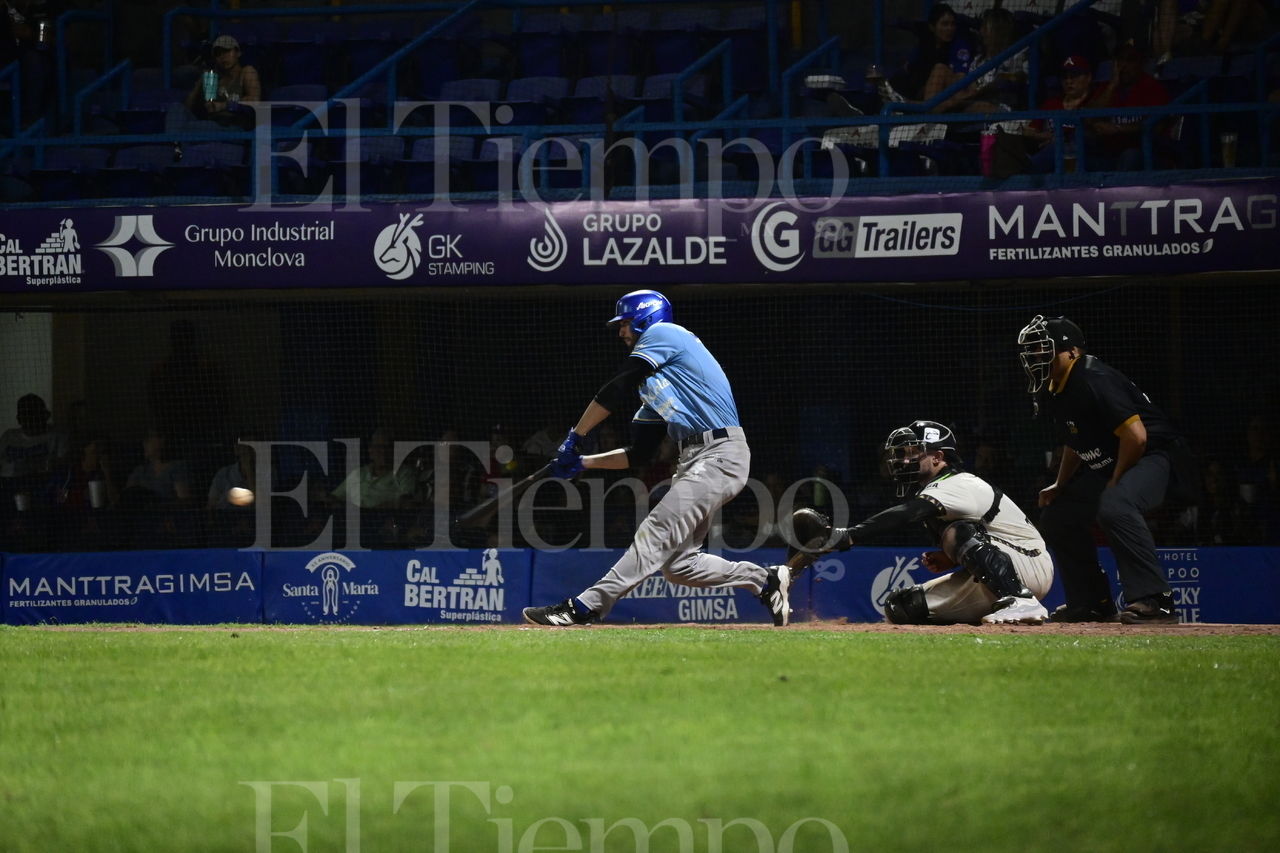 Primero de la serie contra Charros de Jalisco