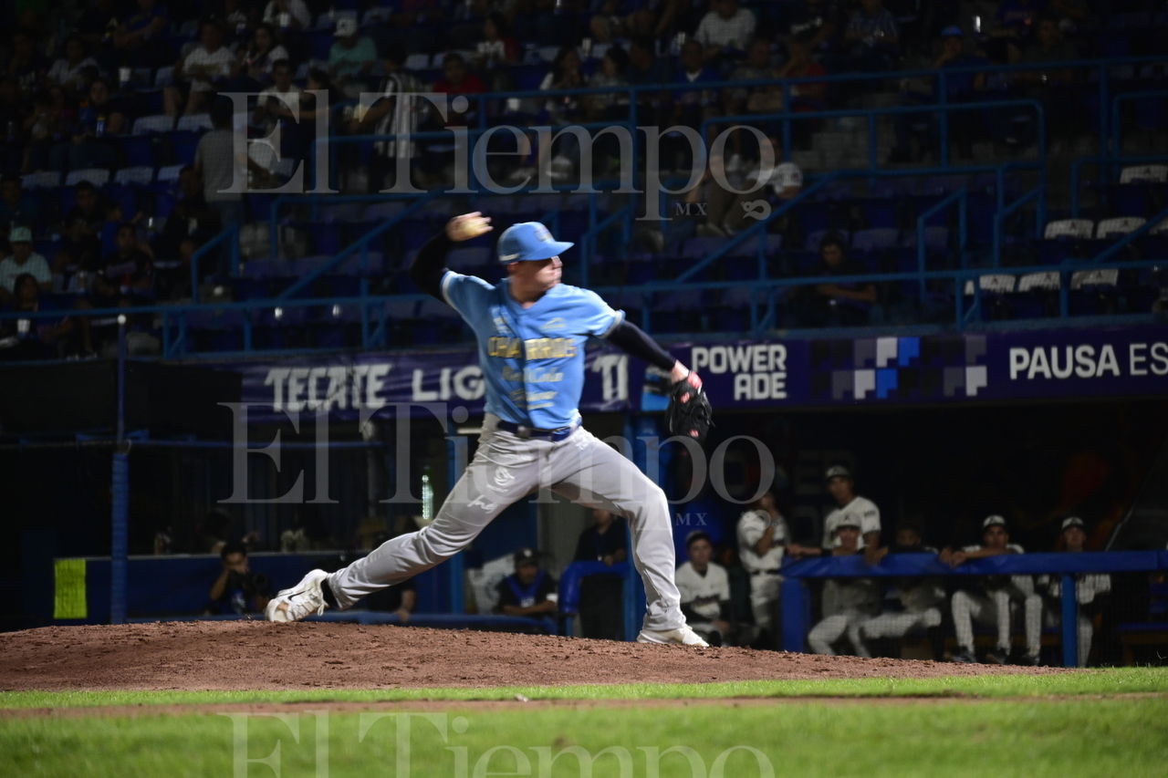 Primero de la serie contra Charros de Jalisco