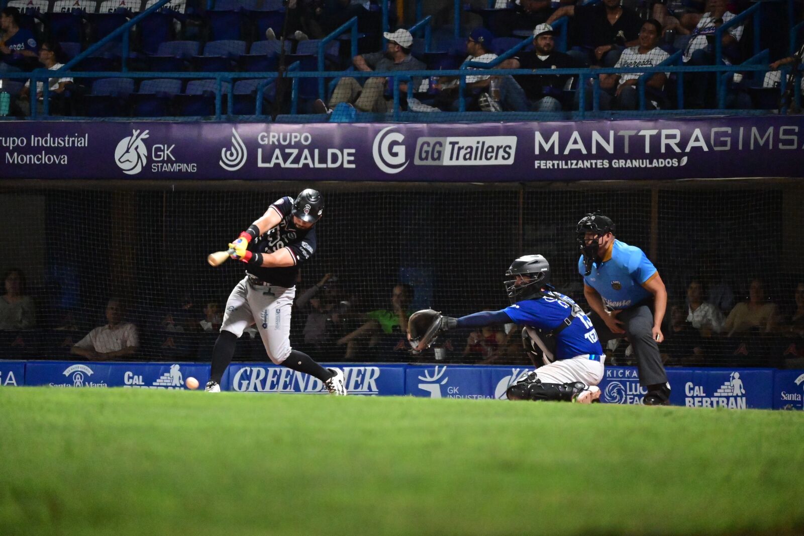 Acereros va Tecos J2