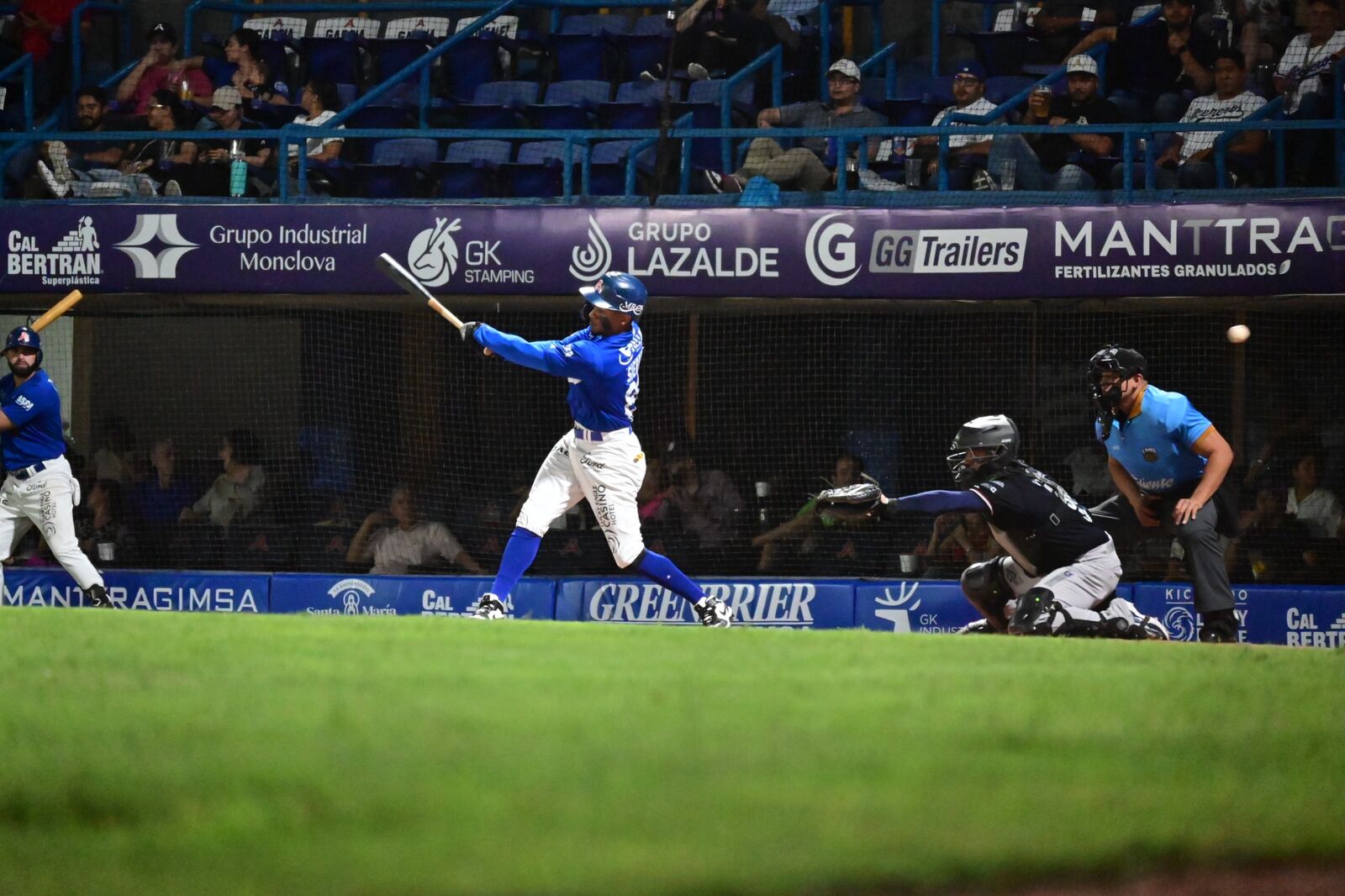 Acereros va Tecos J2