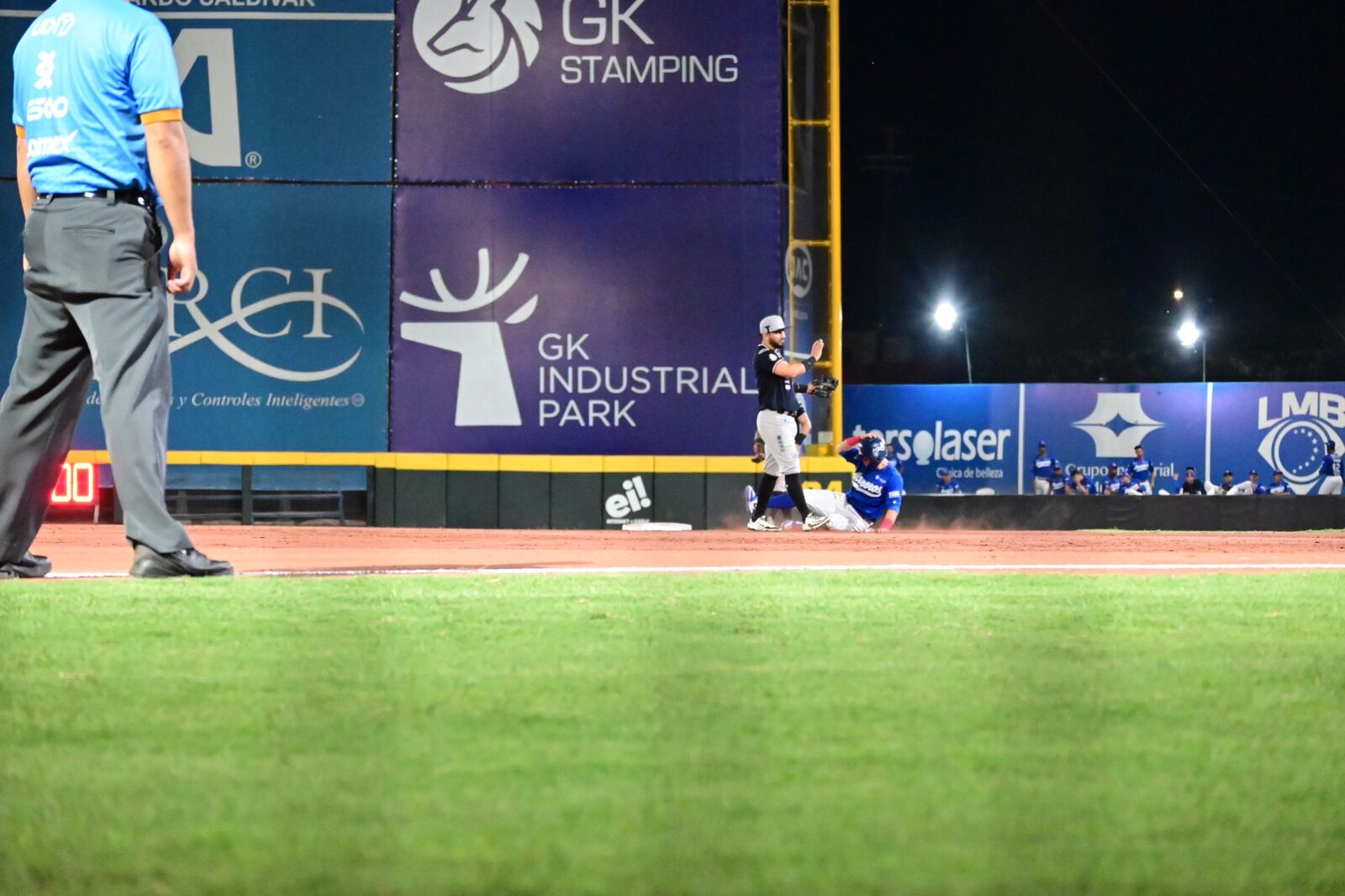 Acereros va Tecos J2