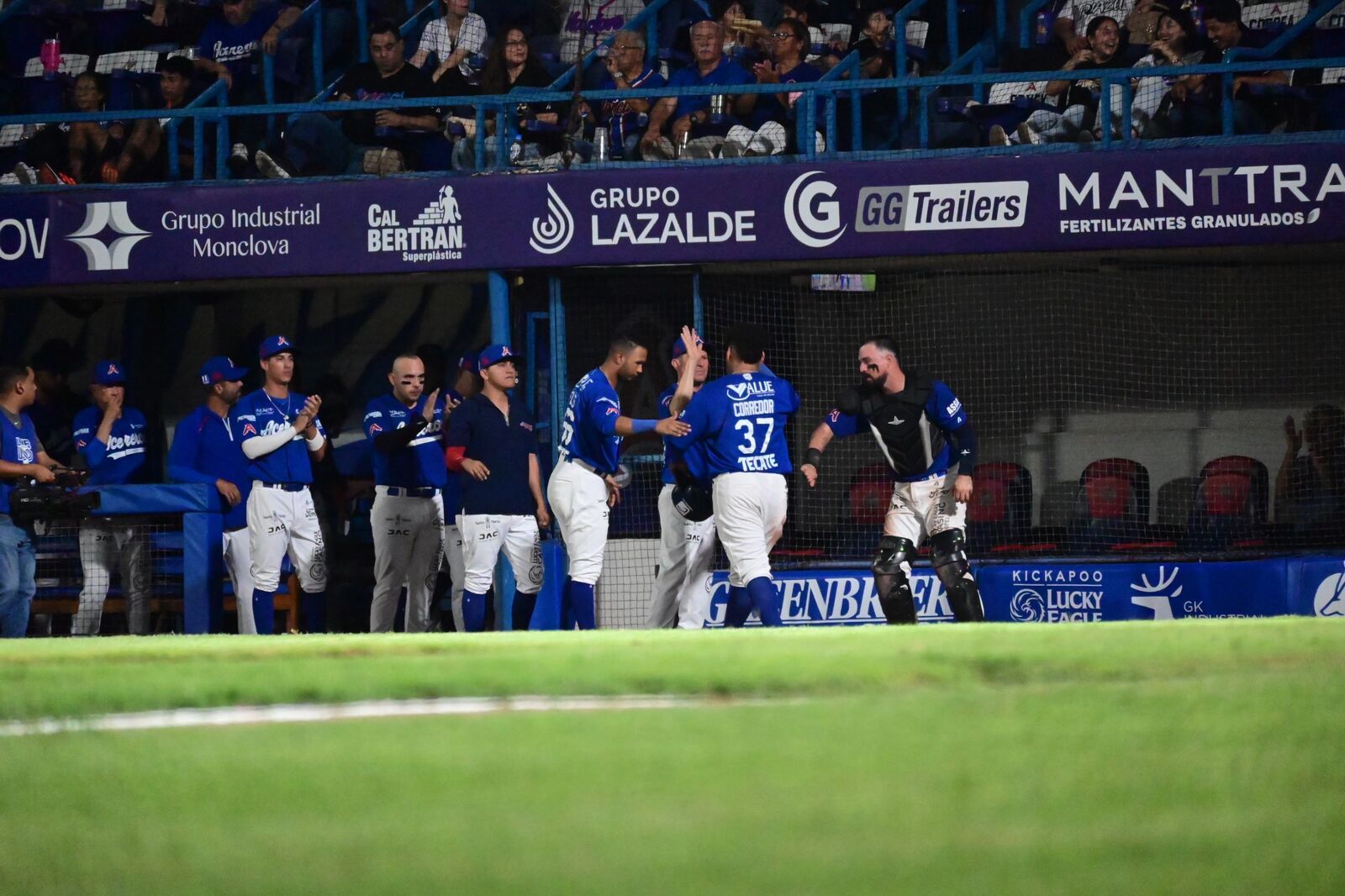 Acereros va Tecos J2