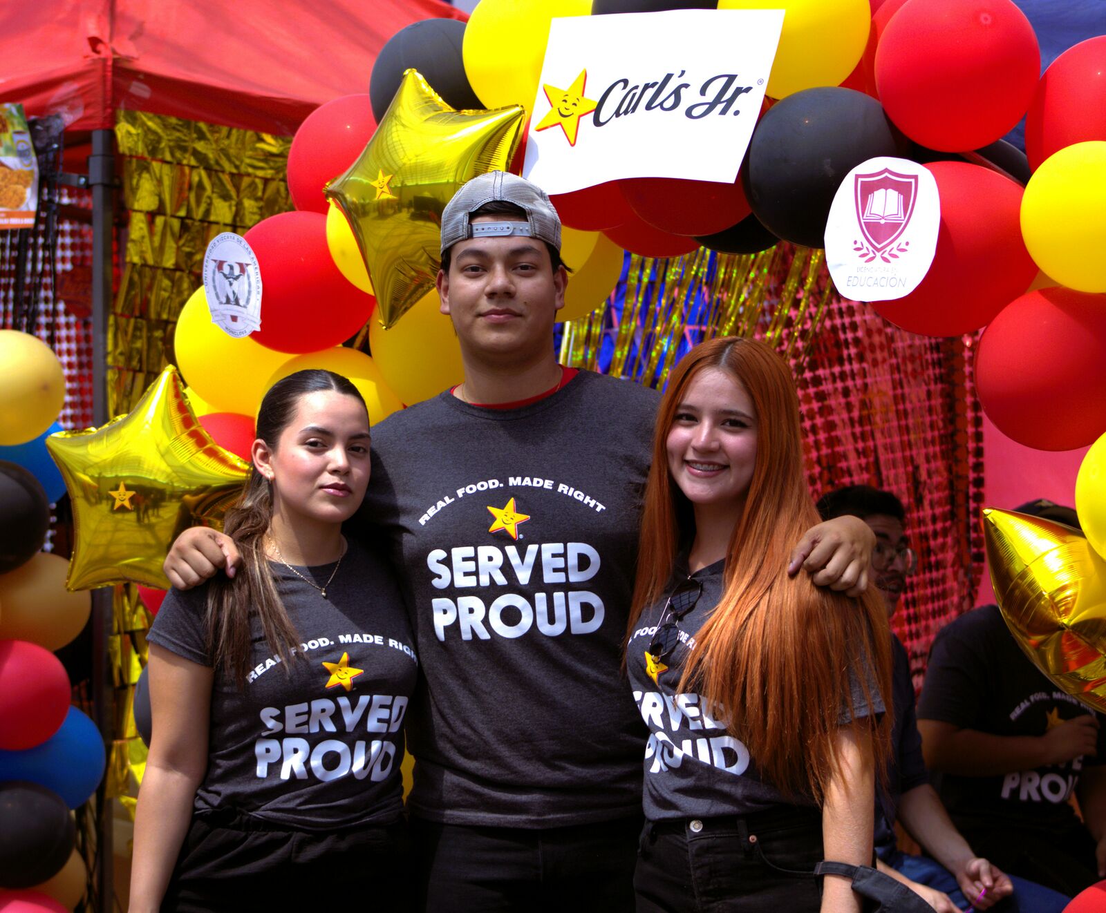 Alumnos de la Universidad Vizcaya celebran su tradicional English Day