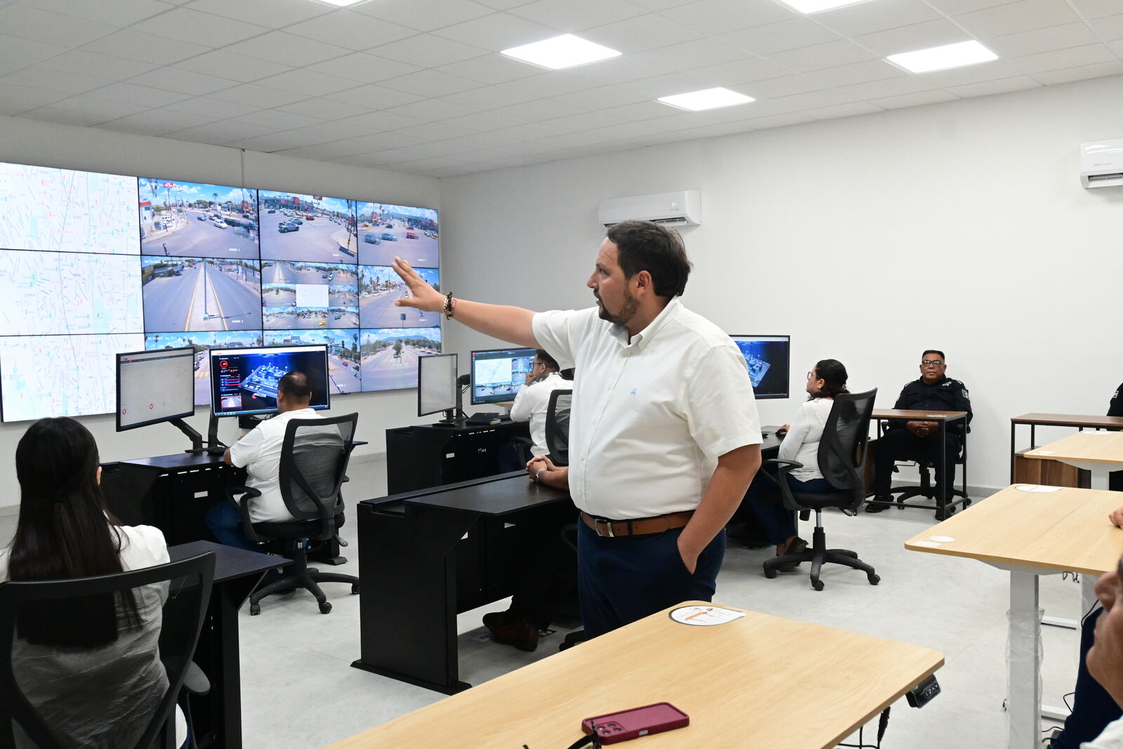 Visita el gobernador Manolo Jiménez Salinas Monclova