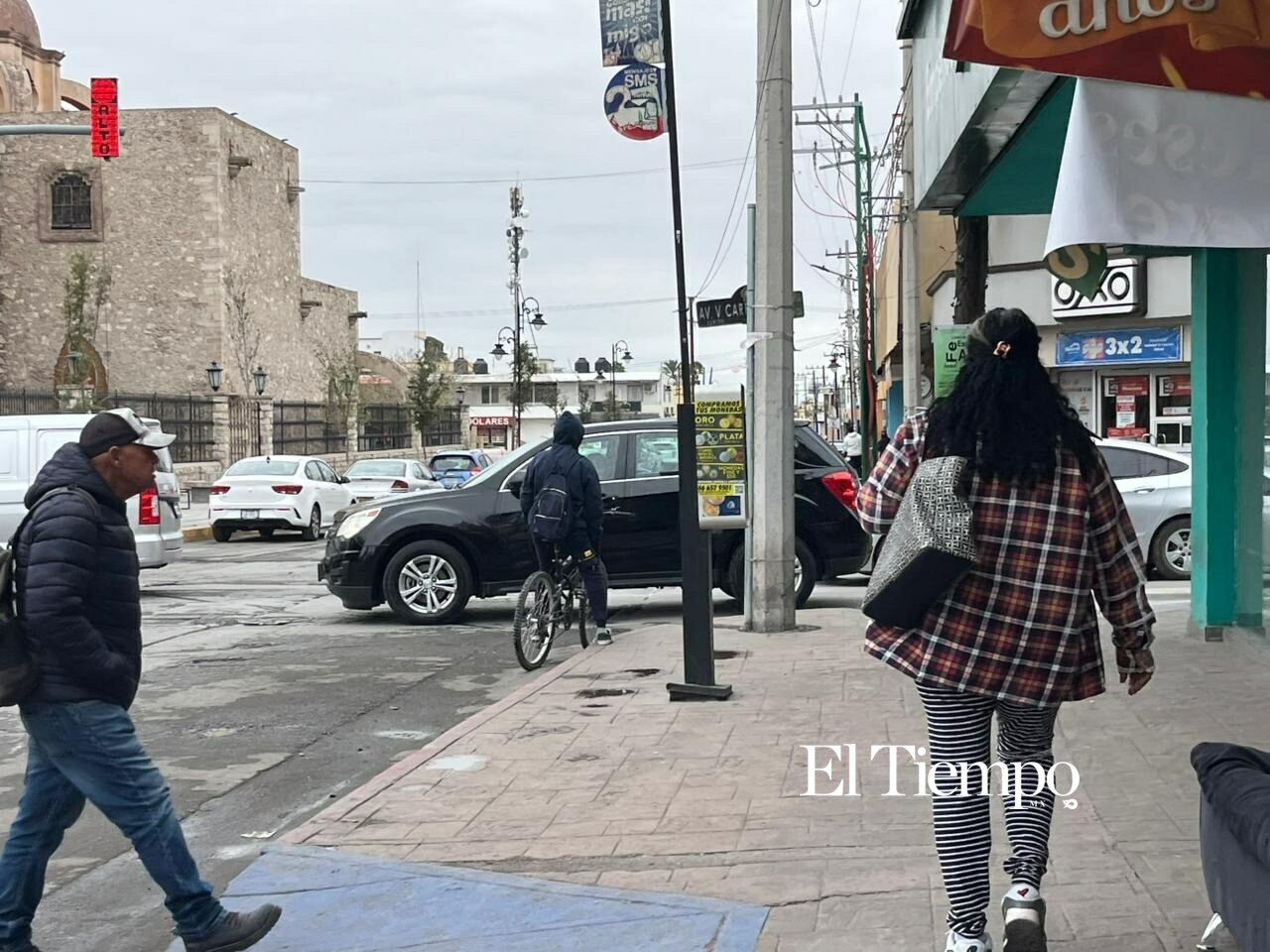 En Monclova los ciudadanos toman precauciones por Frente Frío número 25
