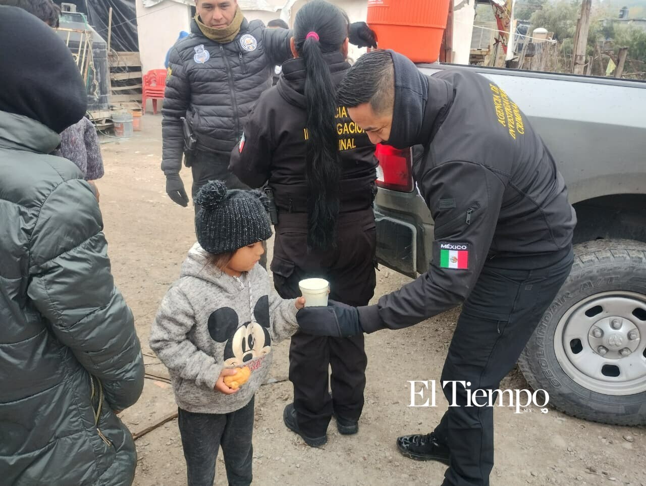 Agentes de AIC llevan apoyo y cercanía a sectores vulnerables de Monclova