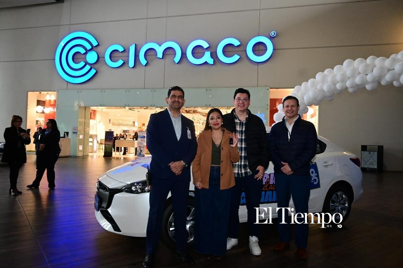 CIMACO realizó la entrega de un Mazda 2 a la ganadora del sorteo conmemorativo