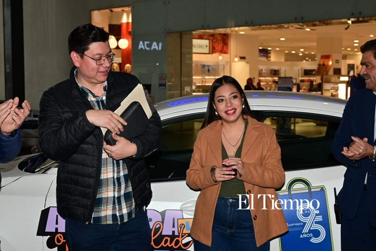CIMACO realizó la entrega de un Mazda 2 a la ganadora del sorteo conmemorativo