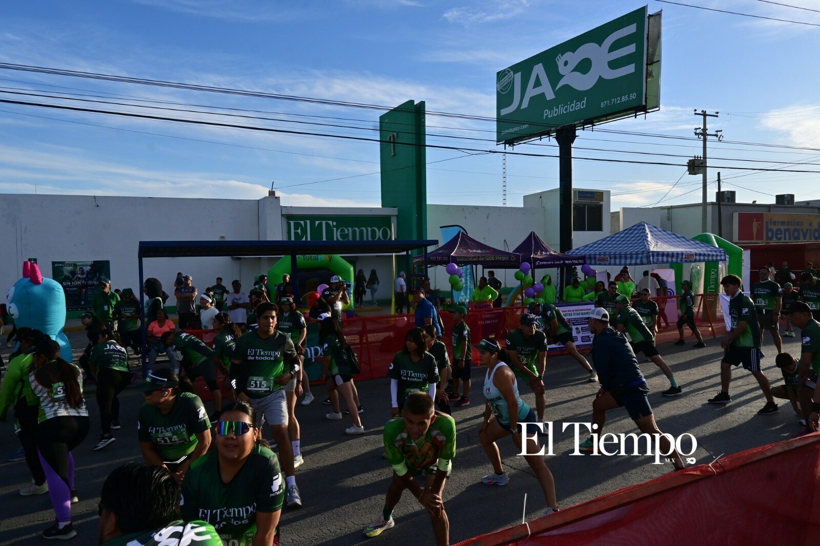 Corredores conquistan la meta en El Tiempo de Todos