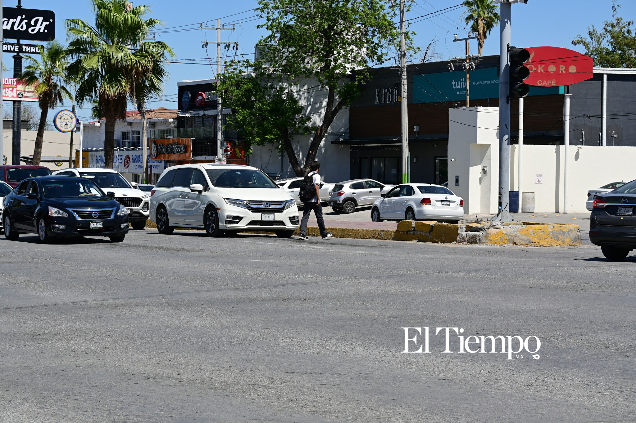 Luz roja, luz verde: así se mueve Monclova en sus cruceros