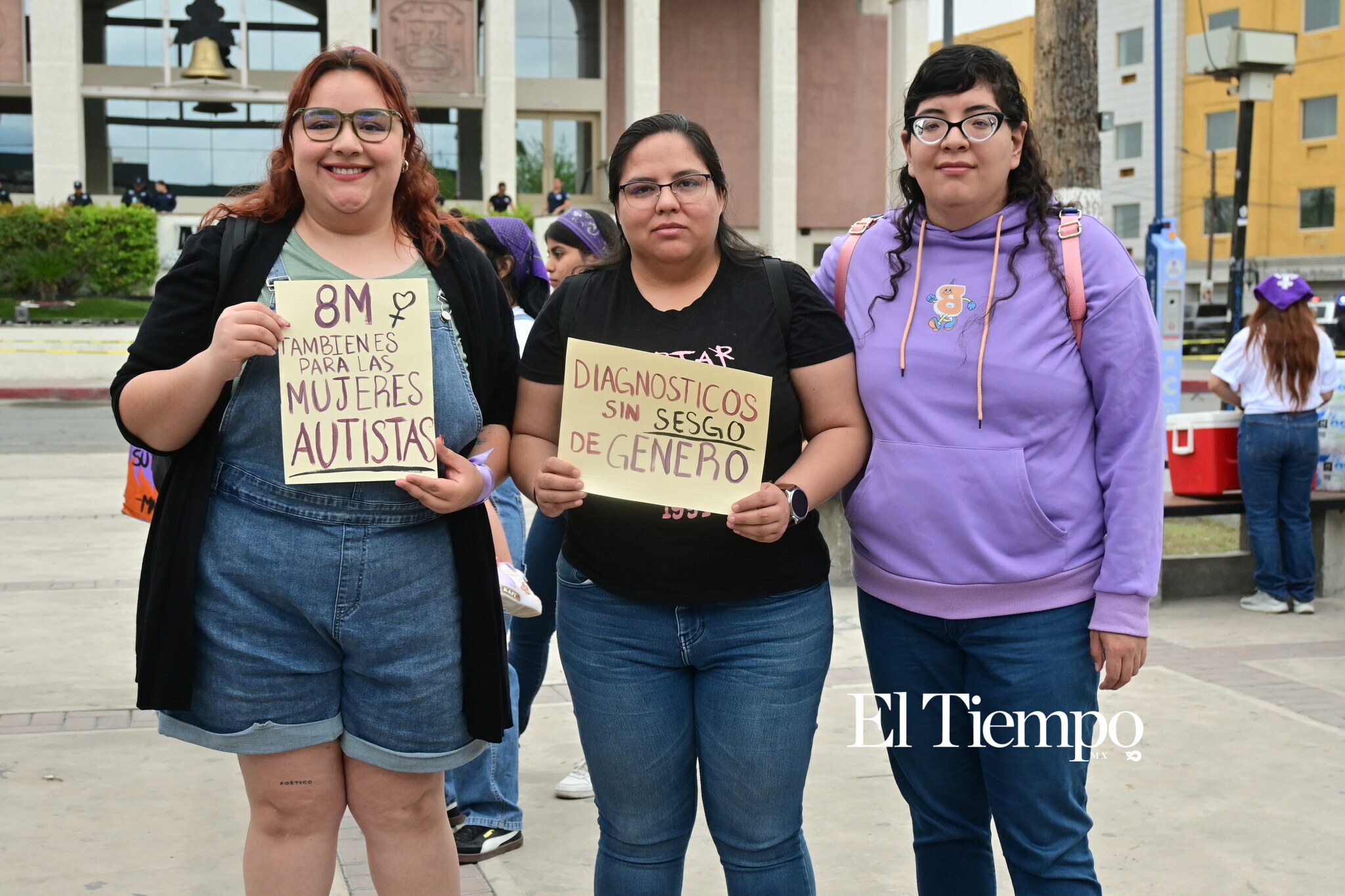 Mujeres de Monclova se concentran por igualdad y justicia