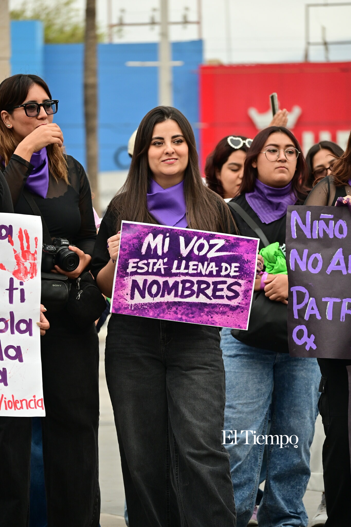 Mujeres de Monclova se concentran por igualdad y justicia