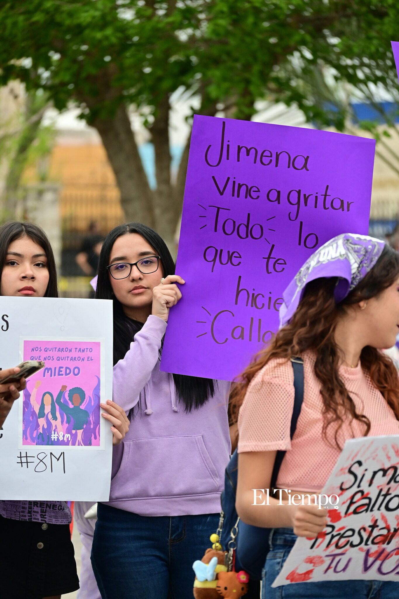 Mujeres de Monclova se concentran por igualdad y justicia