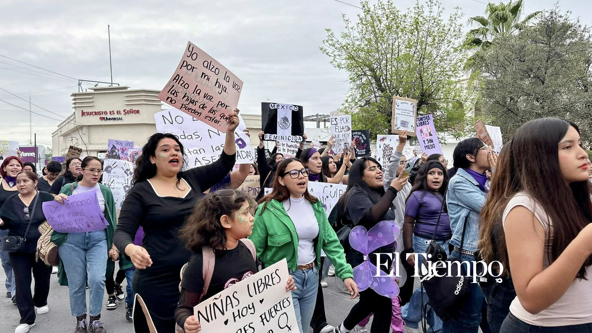 Marcha 8M Monclova