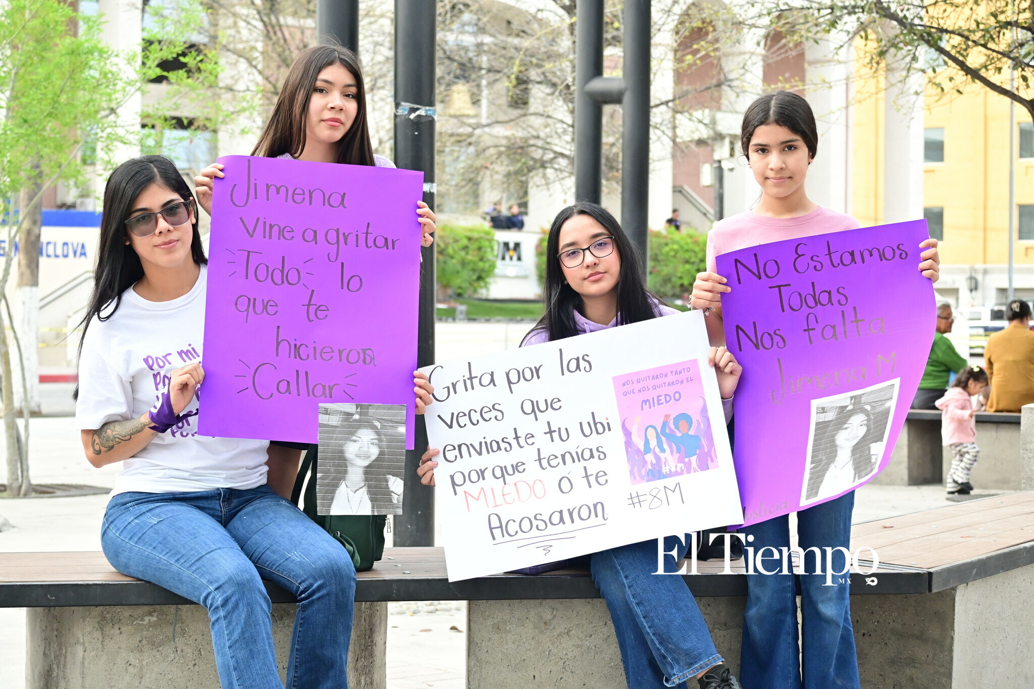 Mujeres de Monclova se concentran por igualdad y justicia
