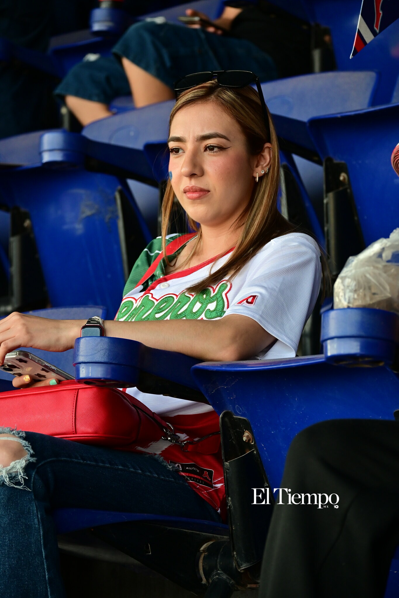 Afición protagonista en inauguración de la LMB en Monclova