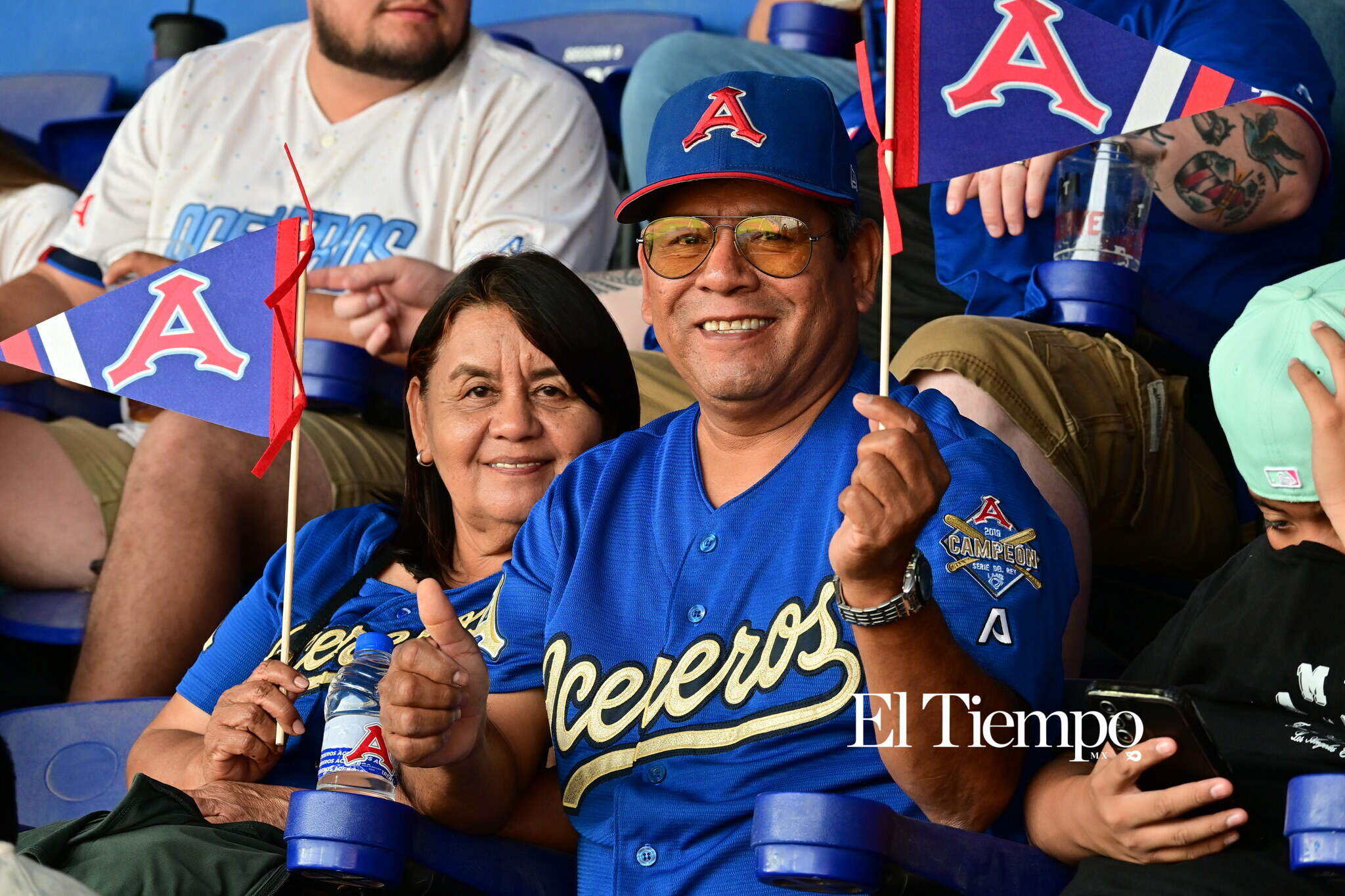 Afición protagonista en inauguración de la LMB en Monclova
