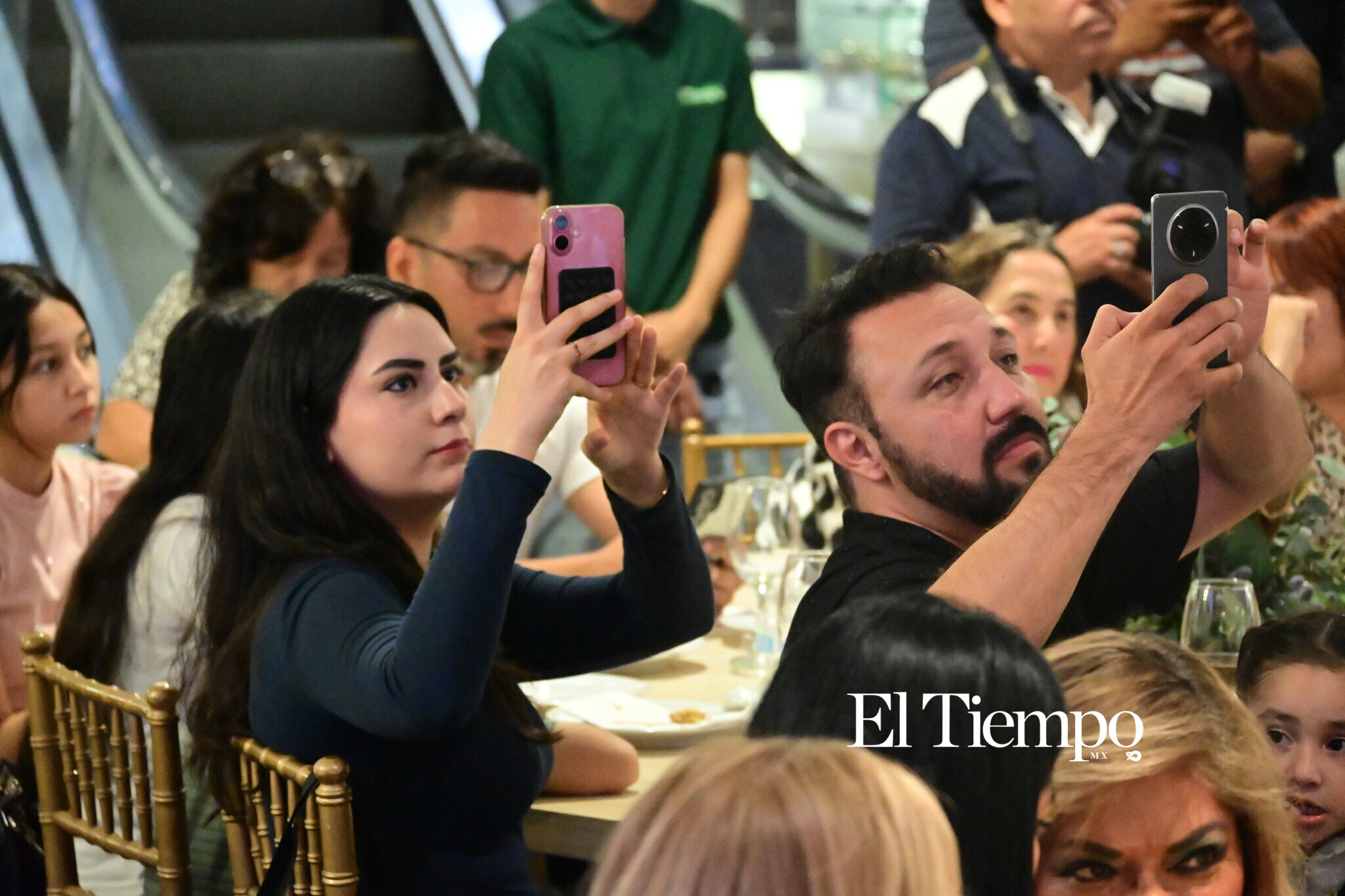CIMACO celebra tarde de bingo y pasarela de Joseph Ribkoff con experiencia de estilo y convivencia