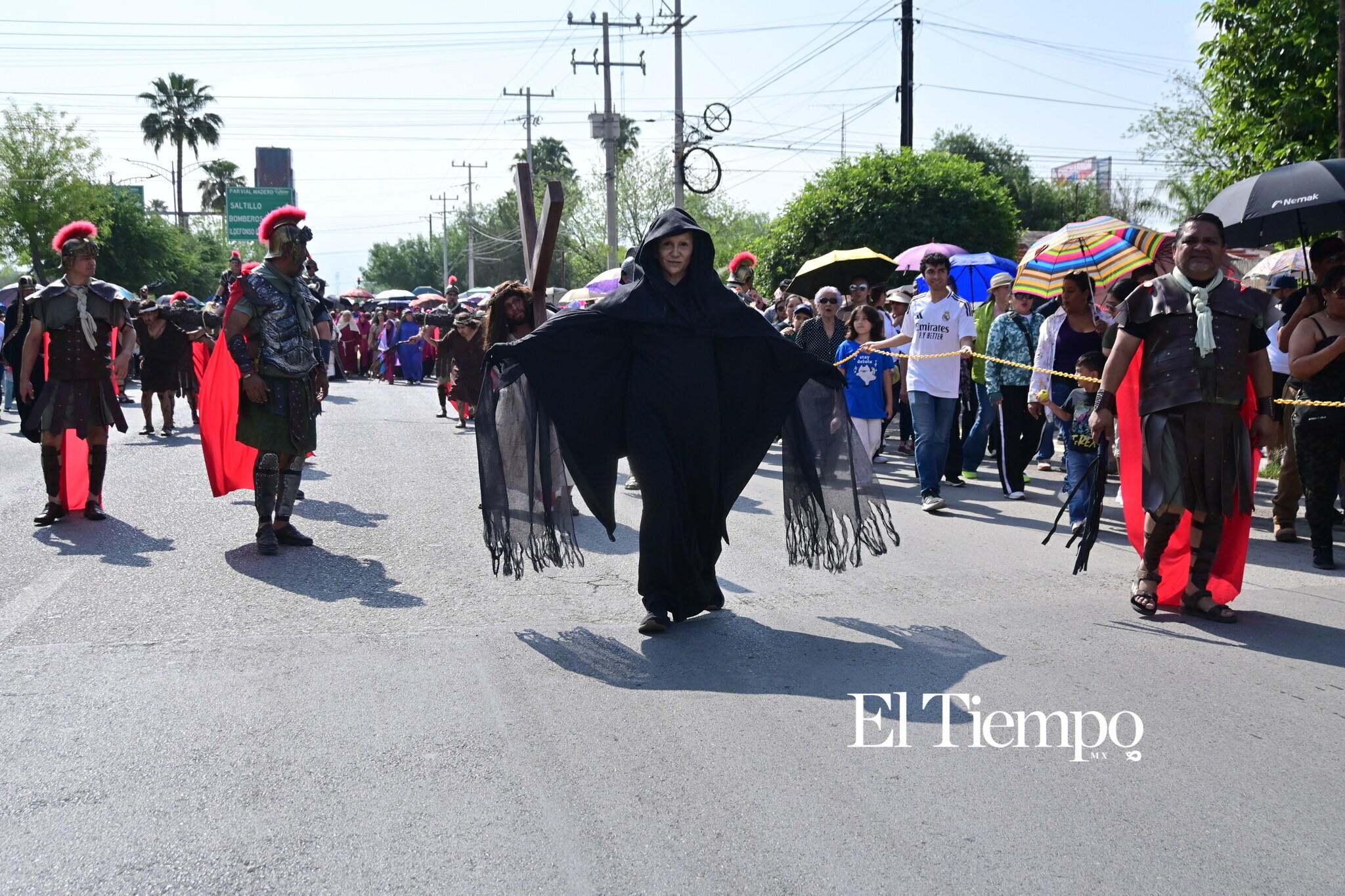 Viacrucis en Monclova