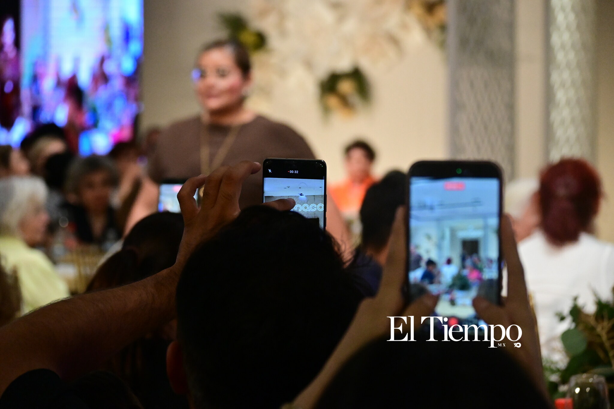 CIMACO celebra tarde de bingo y pasarela de Joseph Ribkoff con experiencia de estilo y convivencia