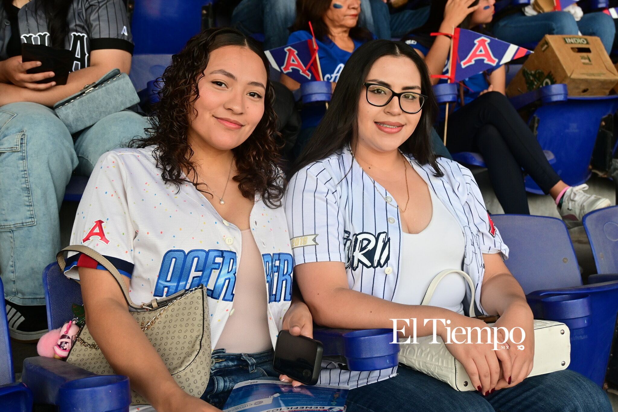 Afición protagonista en inauguración de la LMB en Monclova
