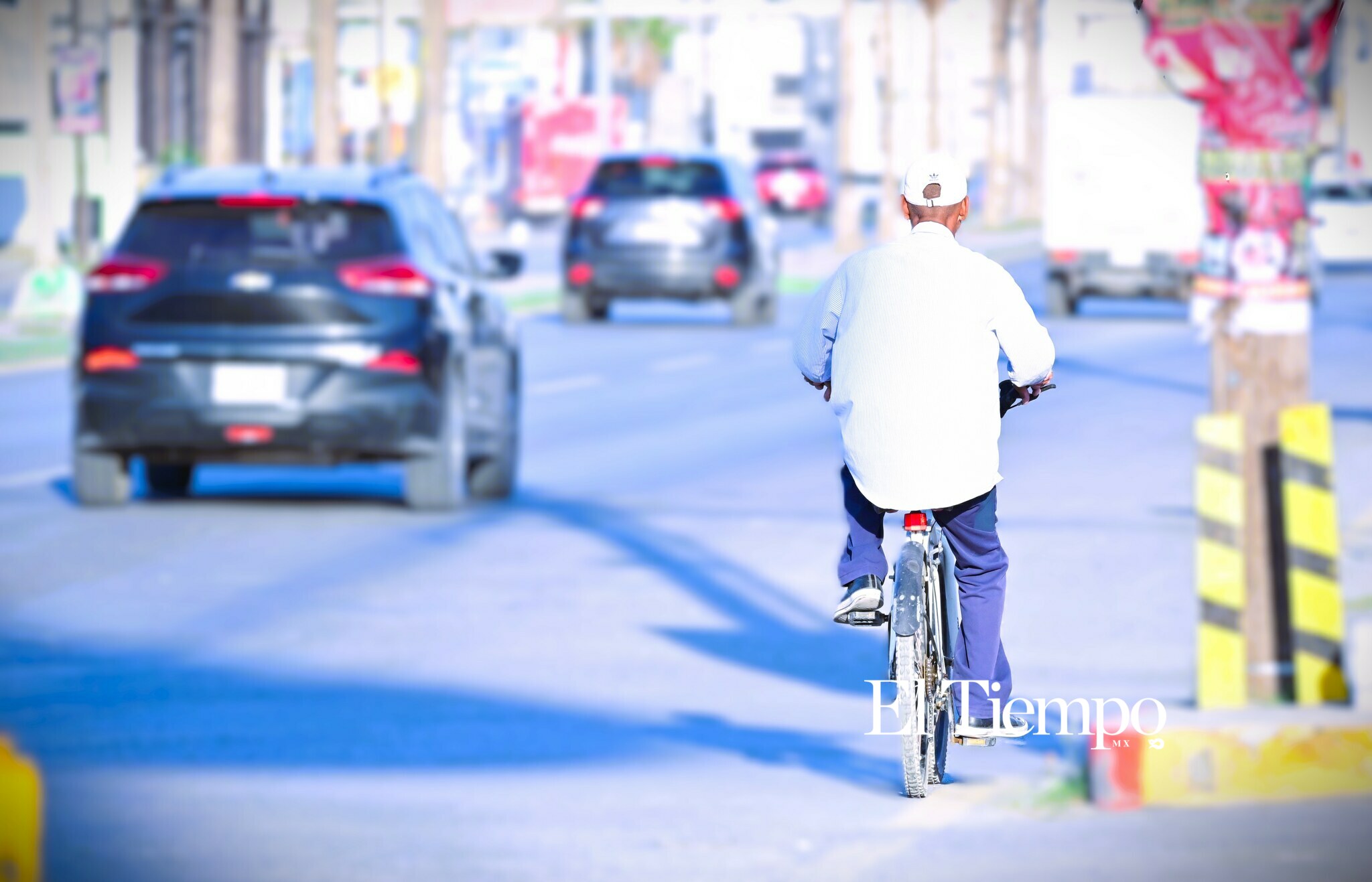 Calor y frío transforman el ritmo en una misma avenida