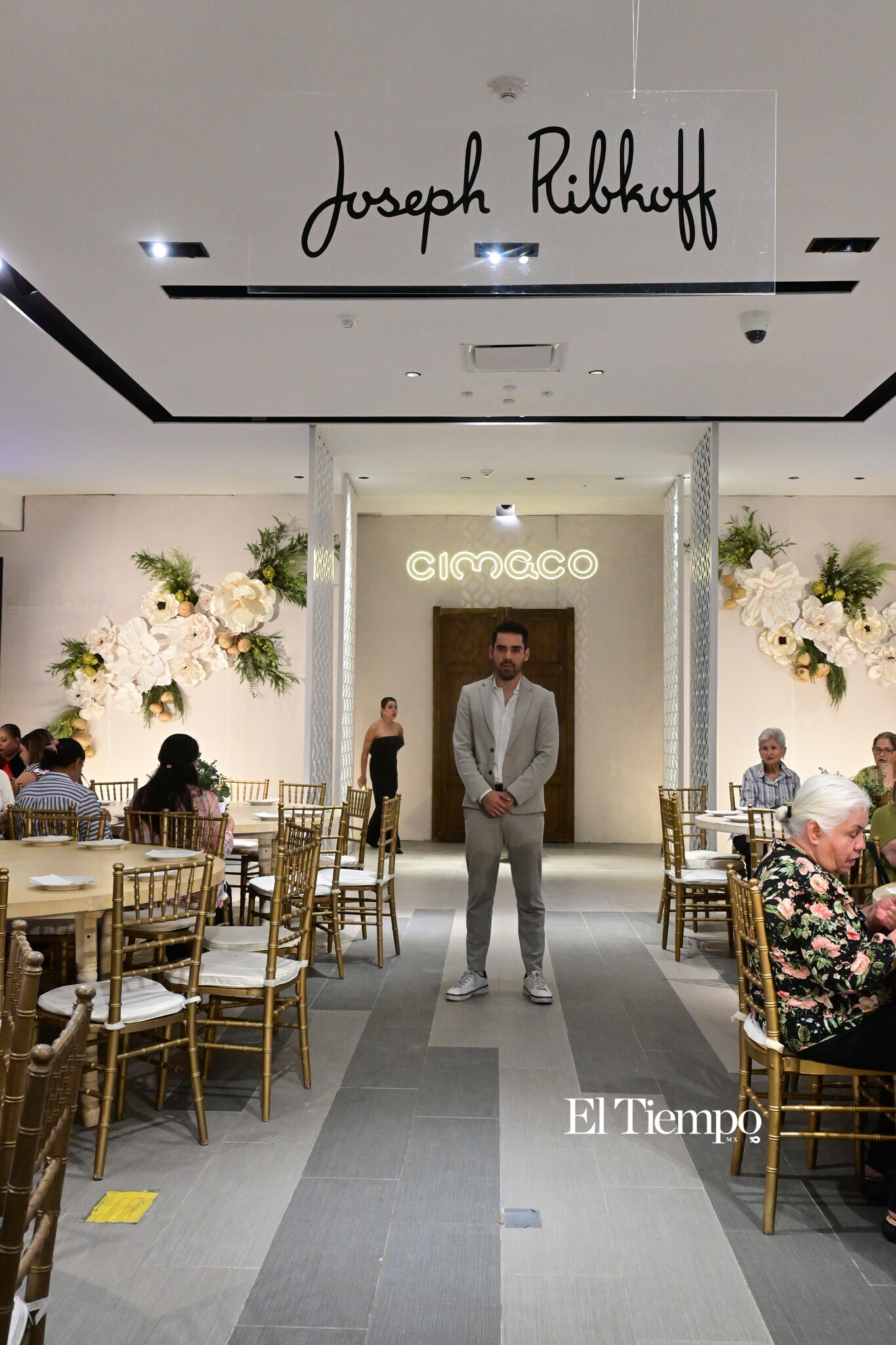 CIMACO celebra tarde de bingo y pasarela de Joseph Ribkoff con experiencia de estilo y convivencia