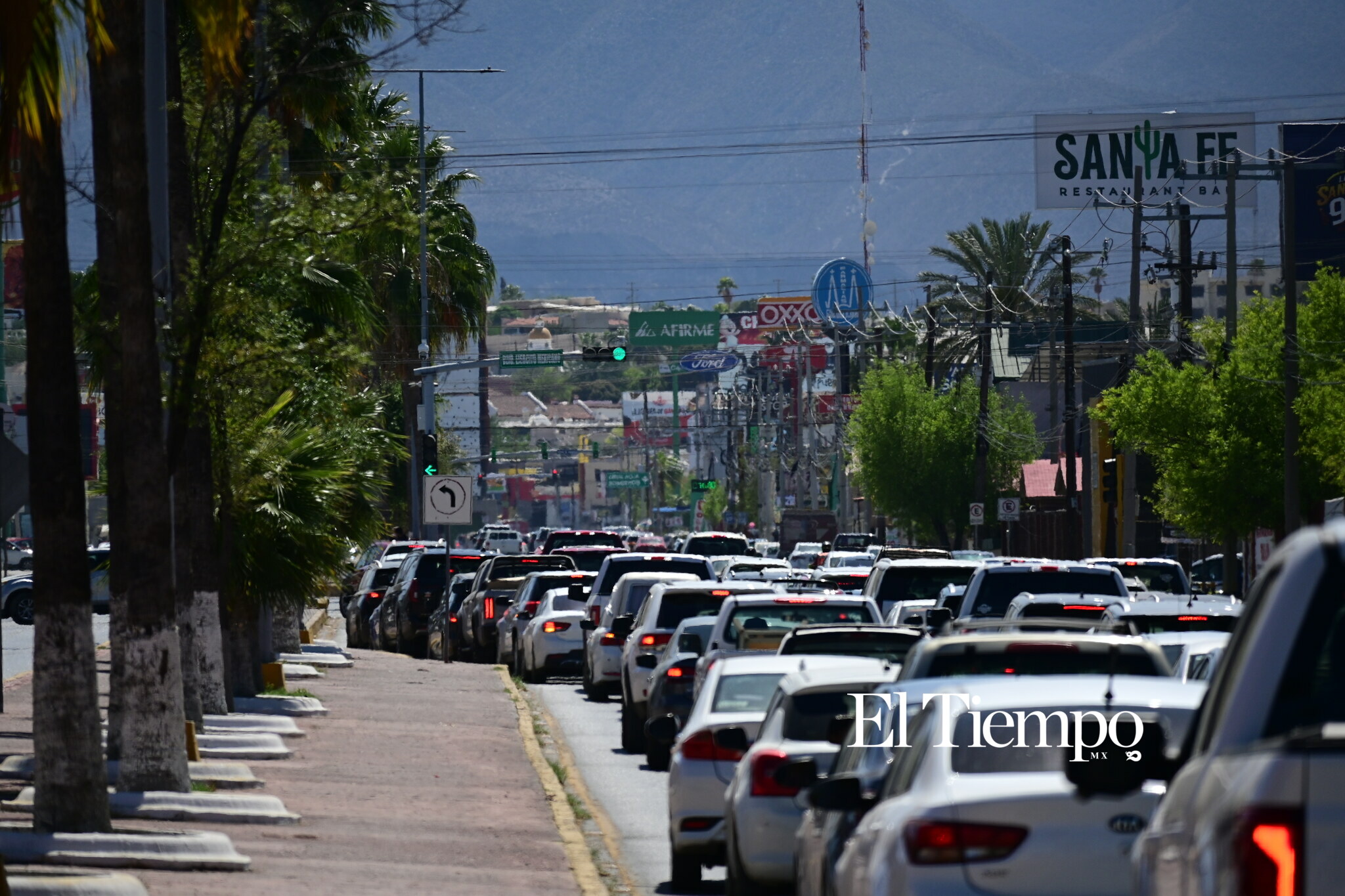 Calor y frío transforman el ritmo en una misma avenida