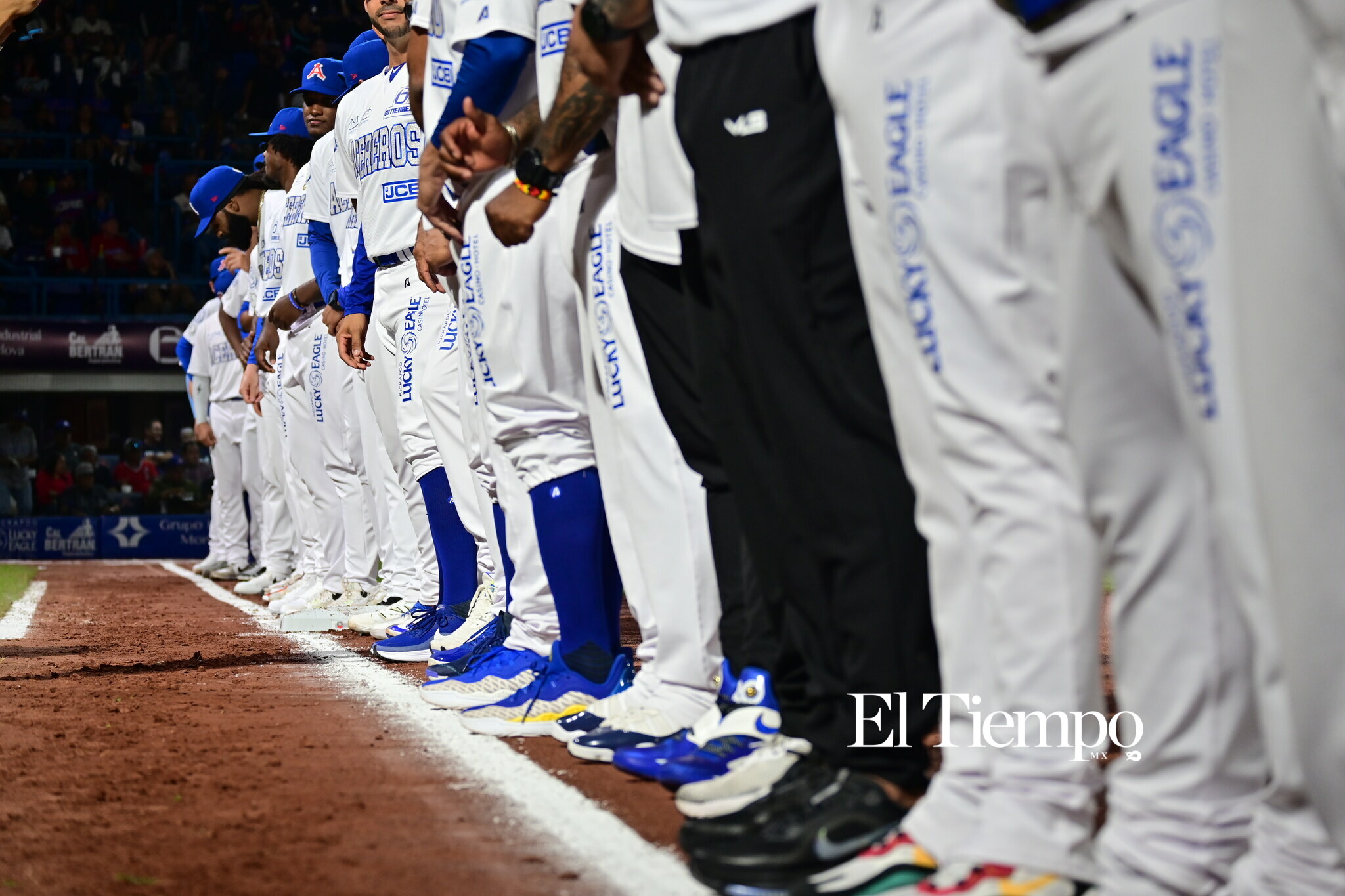 A ras de cancha: la inauguración del béisbol como nunca la viste