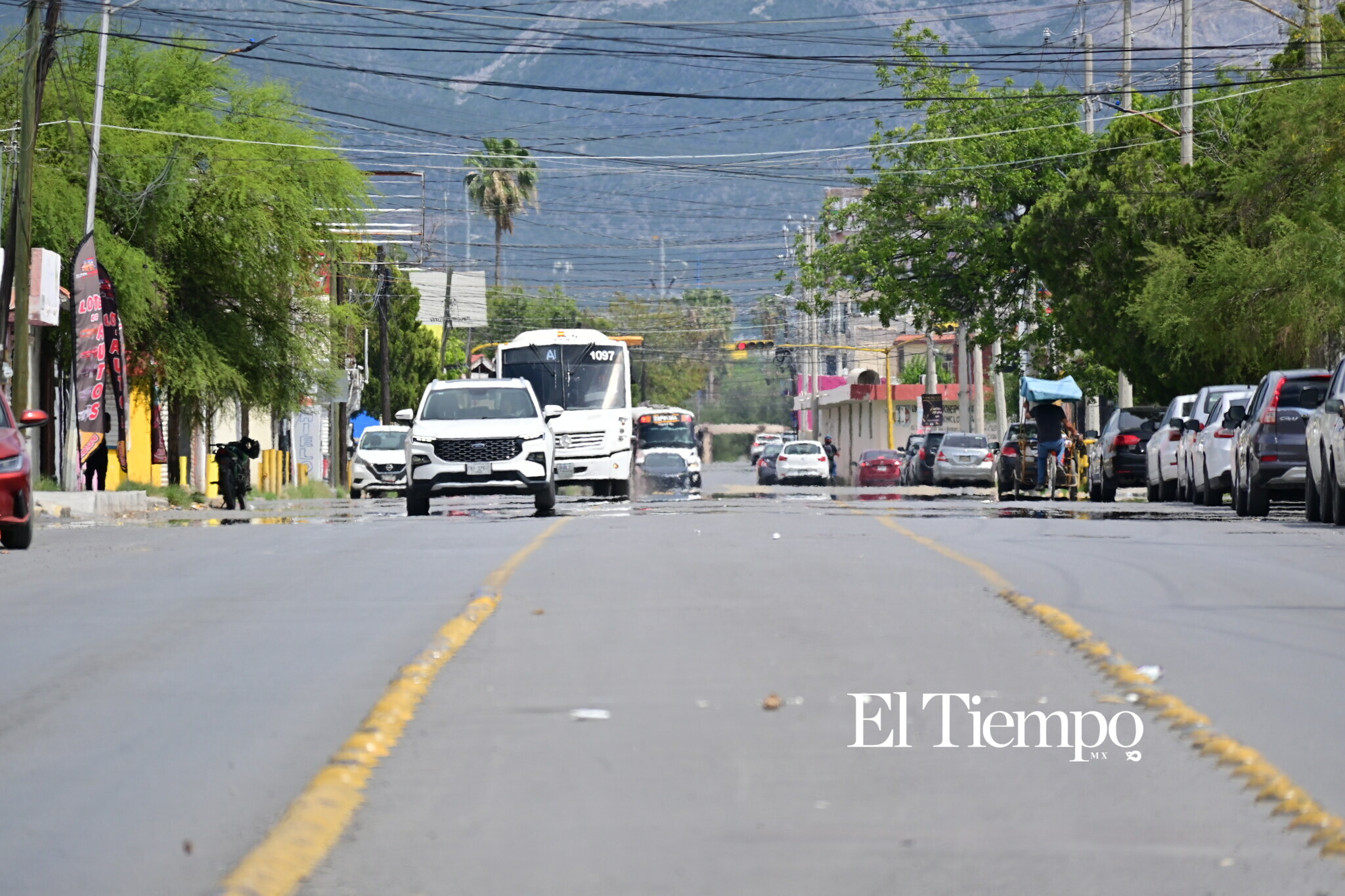Moverse bajo el calor también golpea el bolsillo de los monclovenses