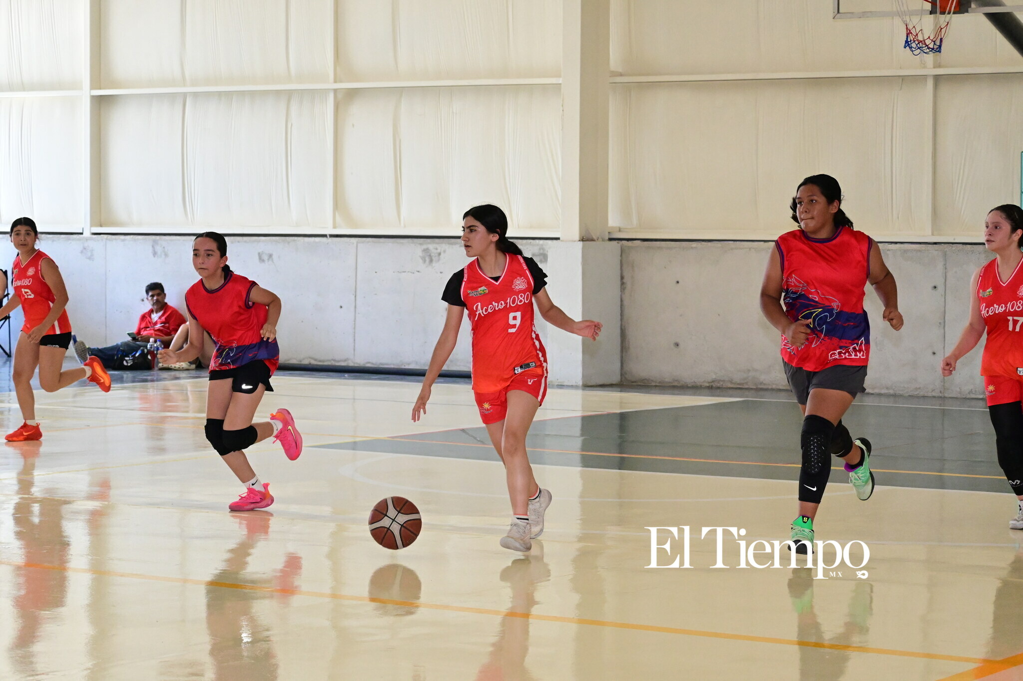 Emociones desde el salto inicial del torneo de El Tiempo