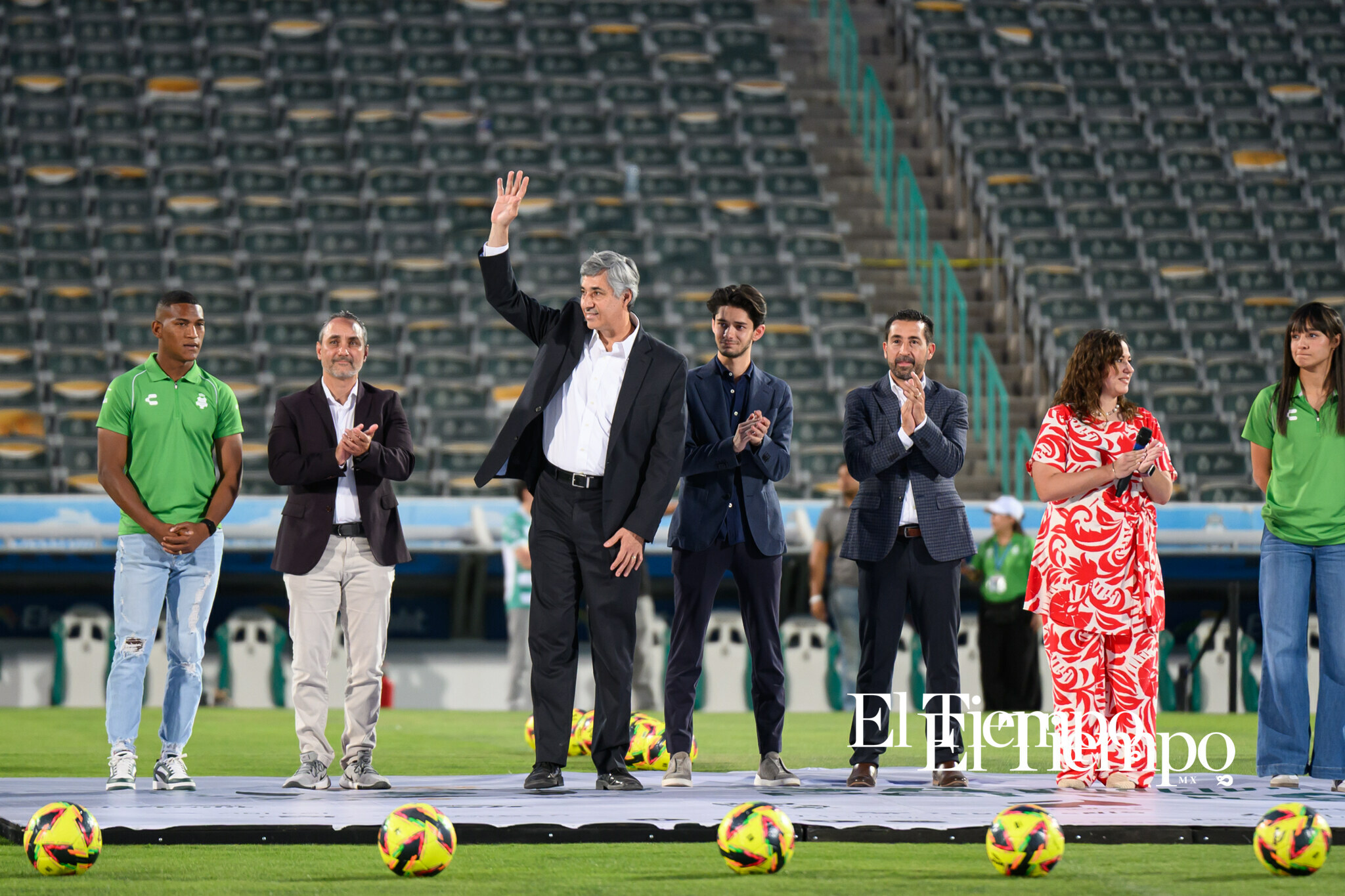 La emoción del fútbol se vive al máximo en la Copa Santos Peñoles