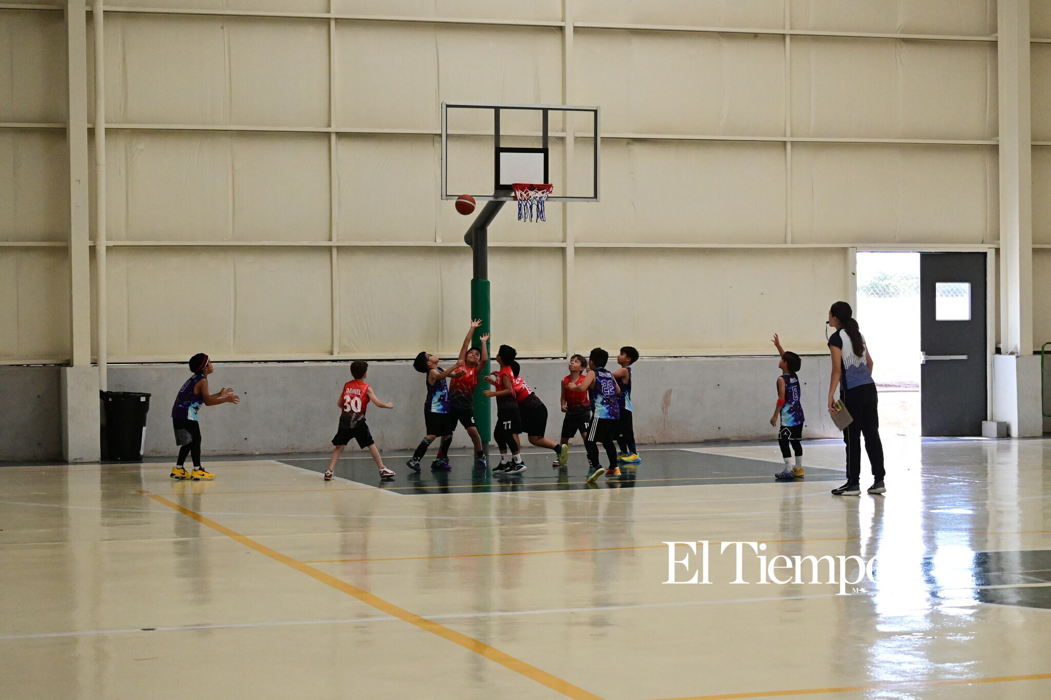 Emociones desde el salto inicial del torneo de El Tiempo
