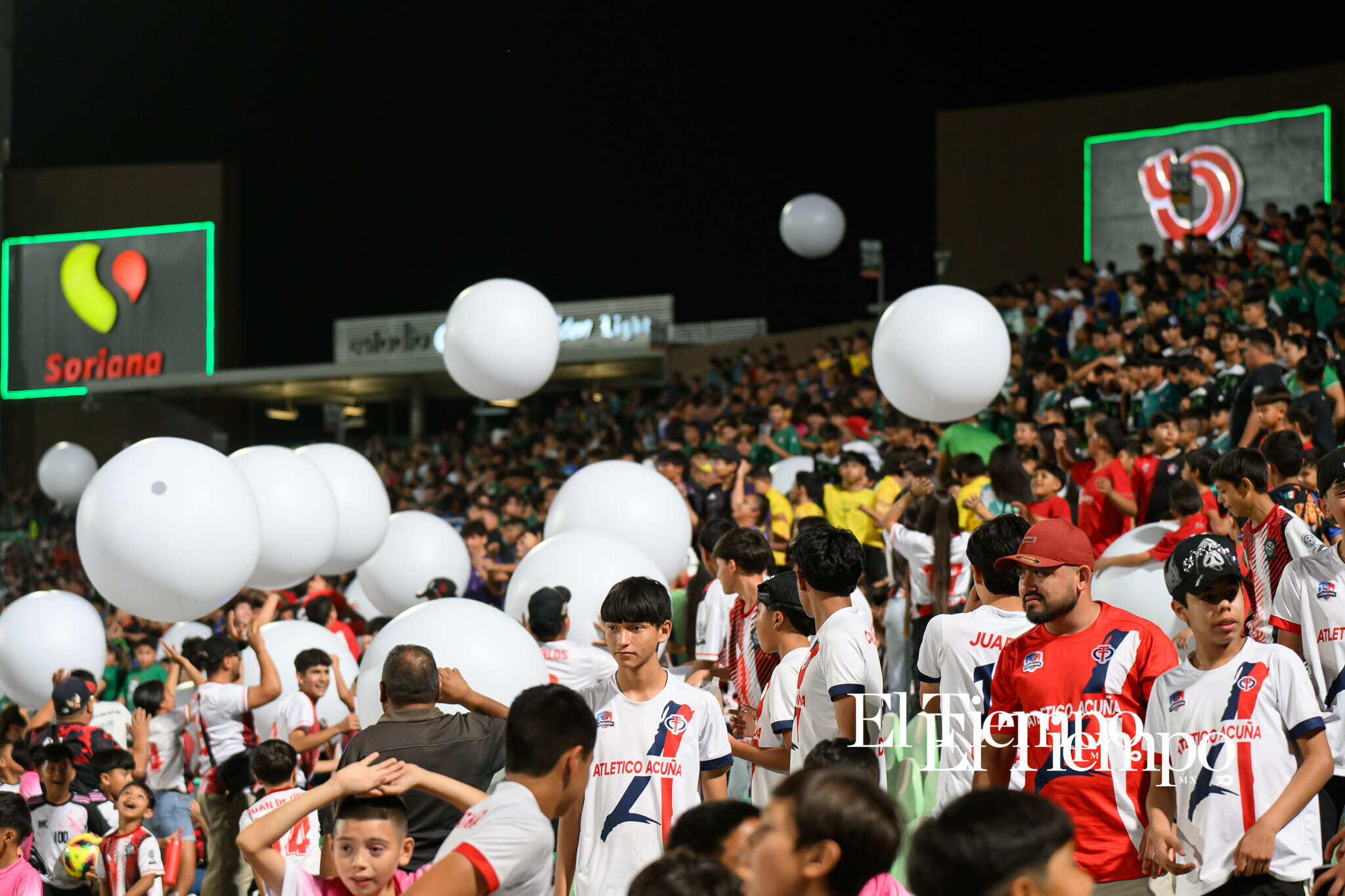 Galería fotográfica: La emoción del fútbol se vive al máximo en la Copa Santos Peñoles