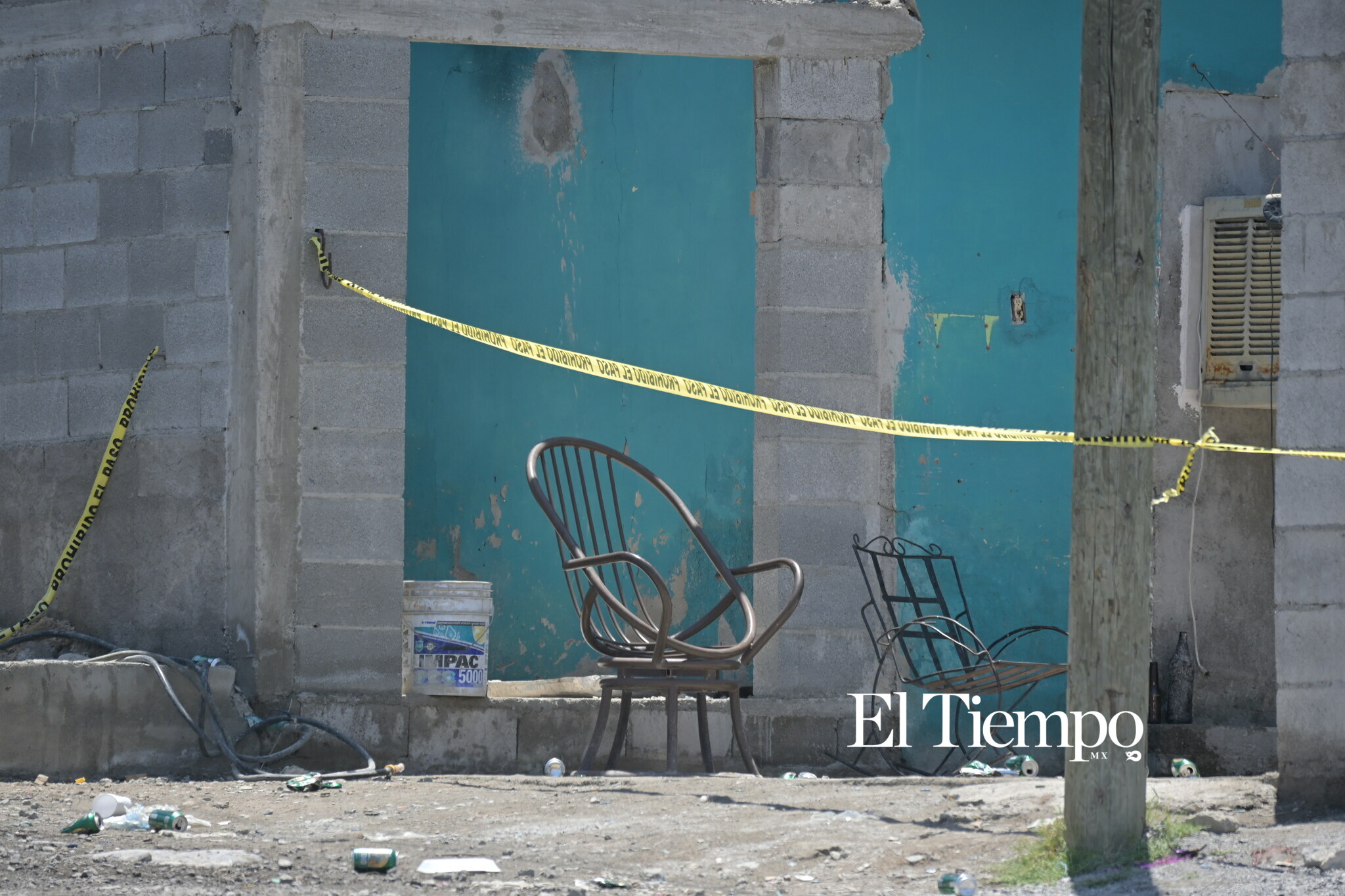 Policía estatal muere y joven resulta herida tras disparo accidental en Monclova