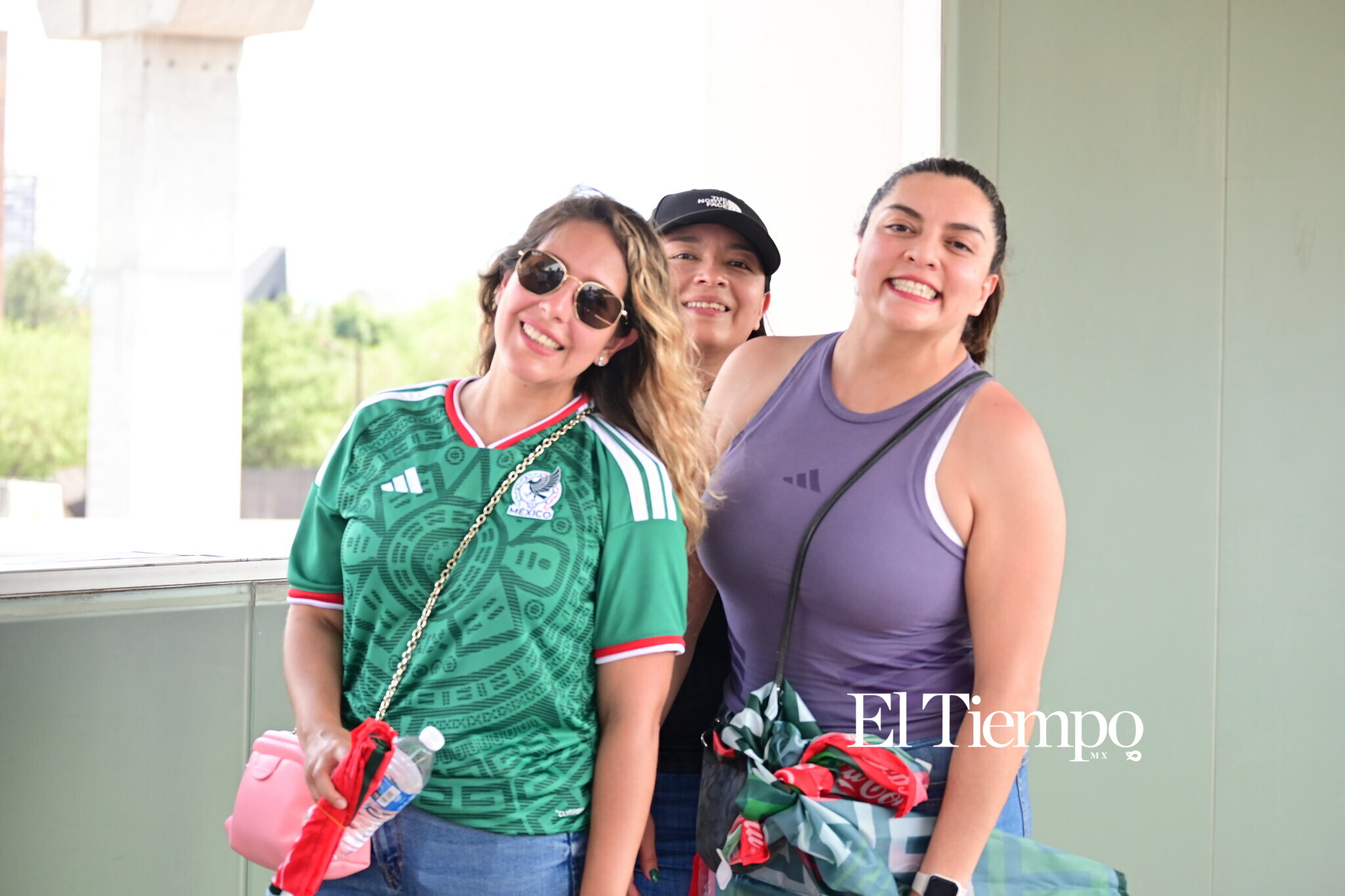 El Mundial se vive en Monterrey: color, pasión y afición en el Fan Fest