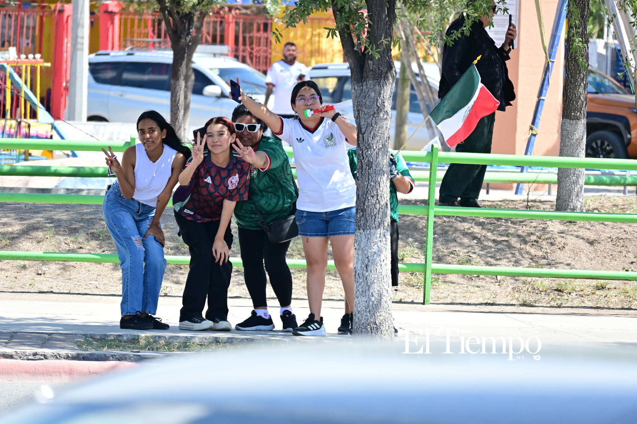 Monclova y Frontera celebran el triunfo del Tri
