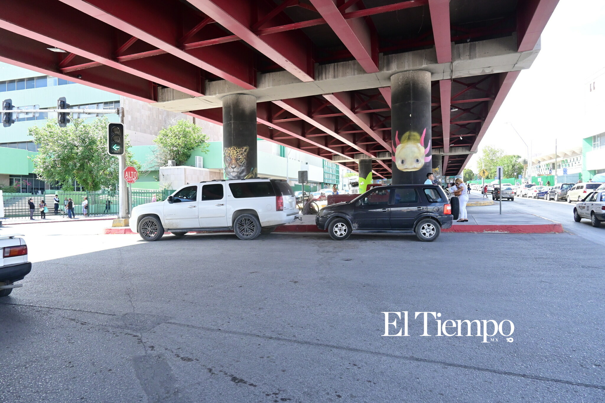 Van más de 500 multas por estacionarse en zonas prohibidas