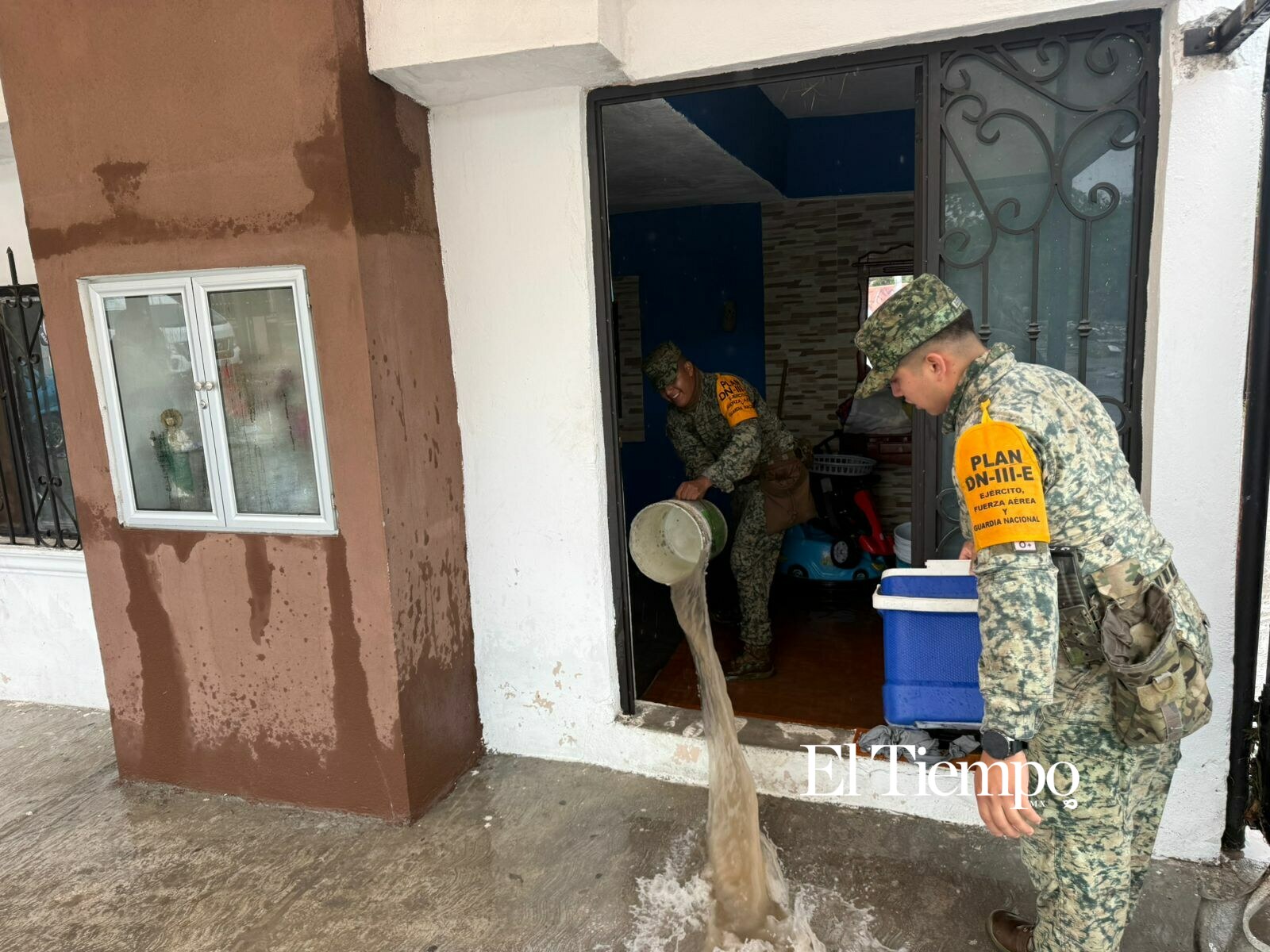 Lluvias activan auxilio militar y paralizan actividades en la Región Centro