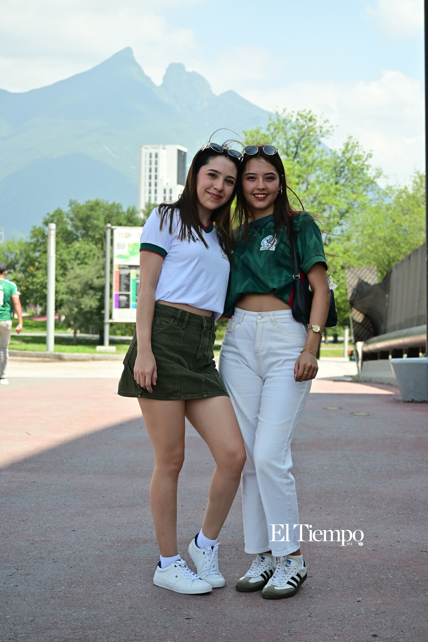 El Mundial se vive en Monterrey: color, pasión y afición en el Fan Fest
