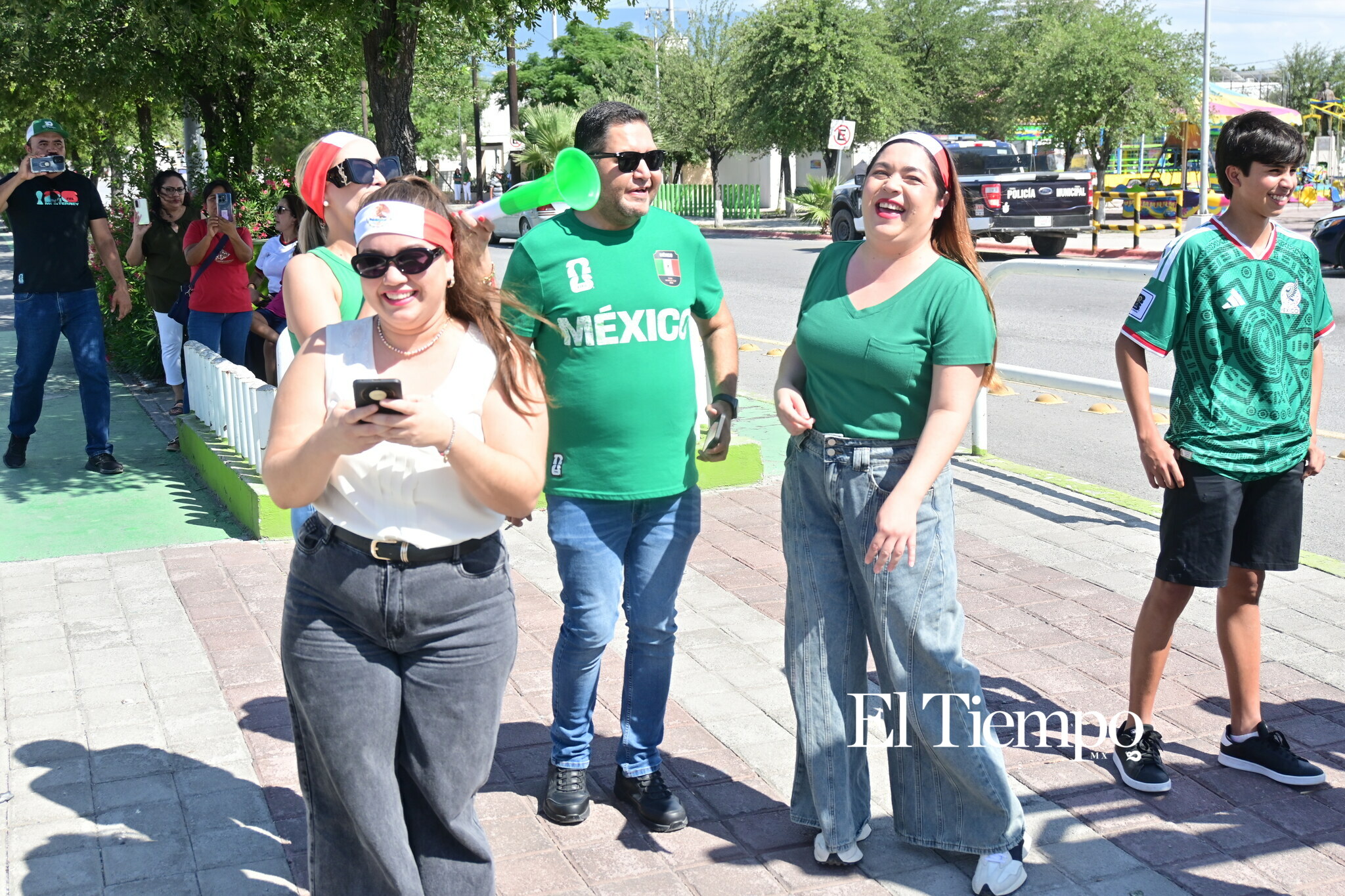 Monclova y Frontera celebran el triunfo del Tri