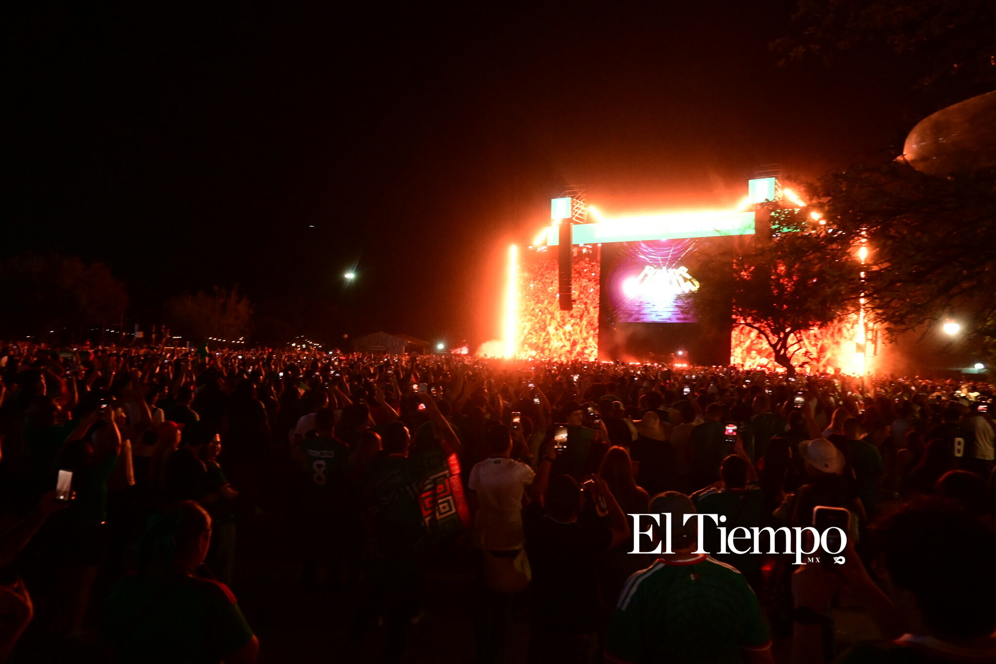 La fiesta que no se vio en la cancha: así vivió Monterrey el triunfo de México