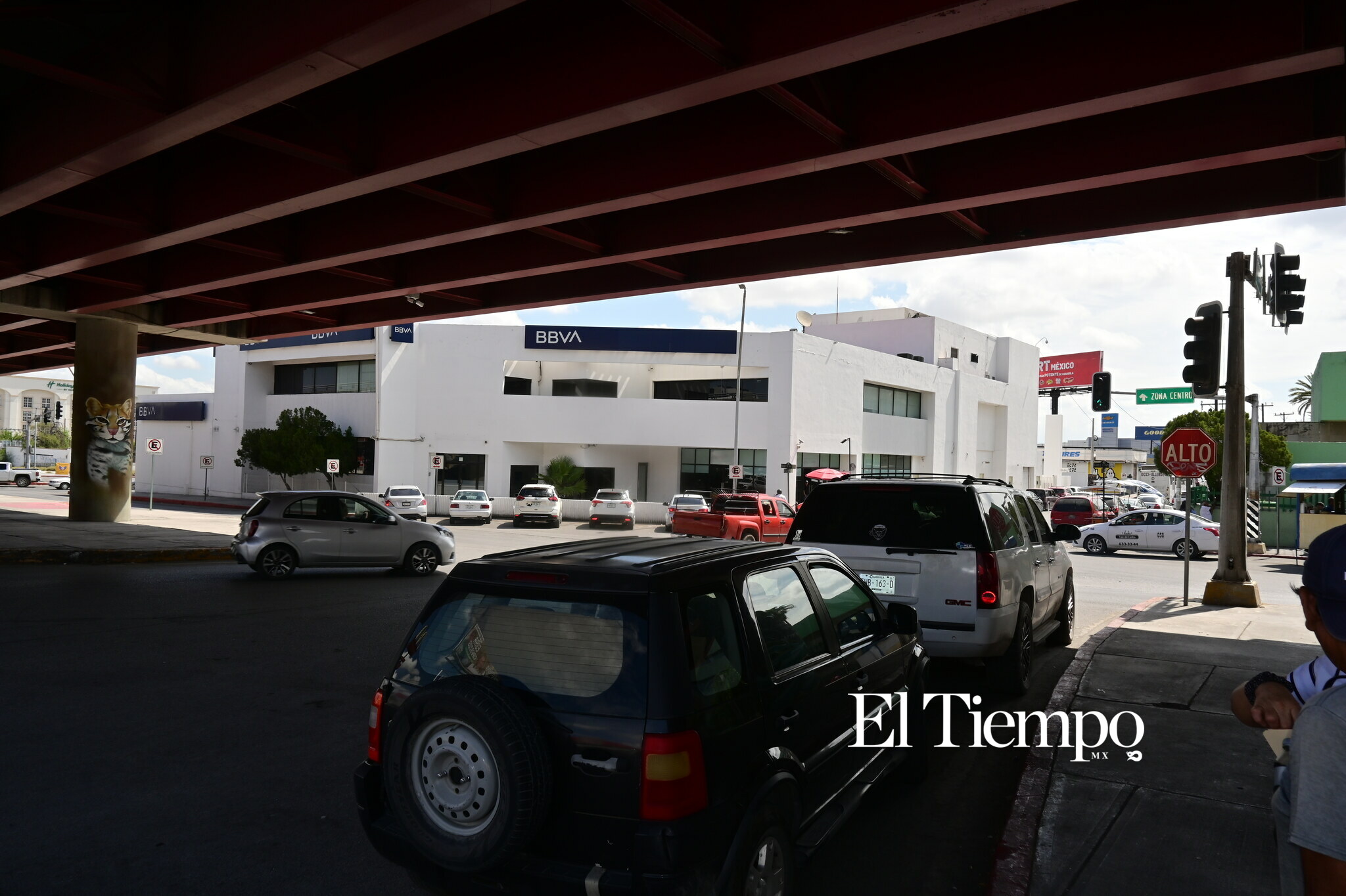 Van más de 500 multas por estacionarse en zonas prohibidas