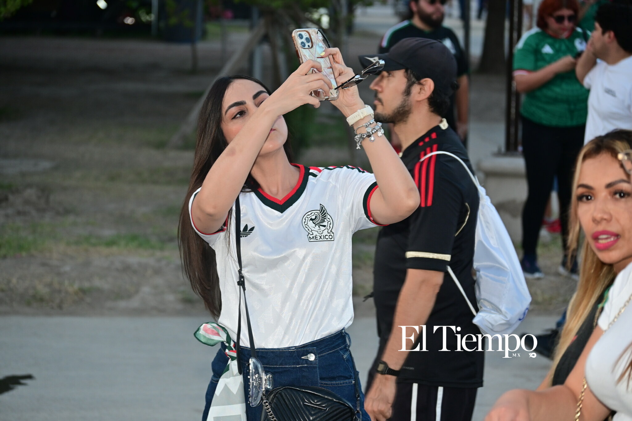 La fiesta que no se vio en la cancha: así vivió Monterrey el triunfo de México